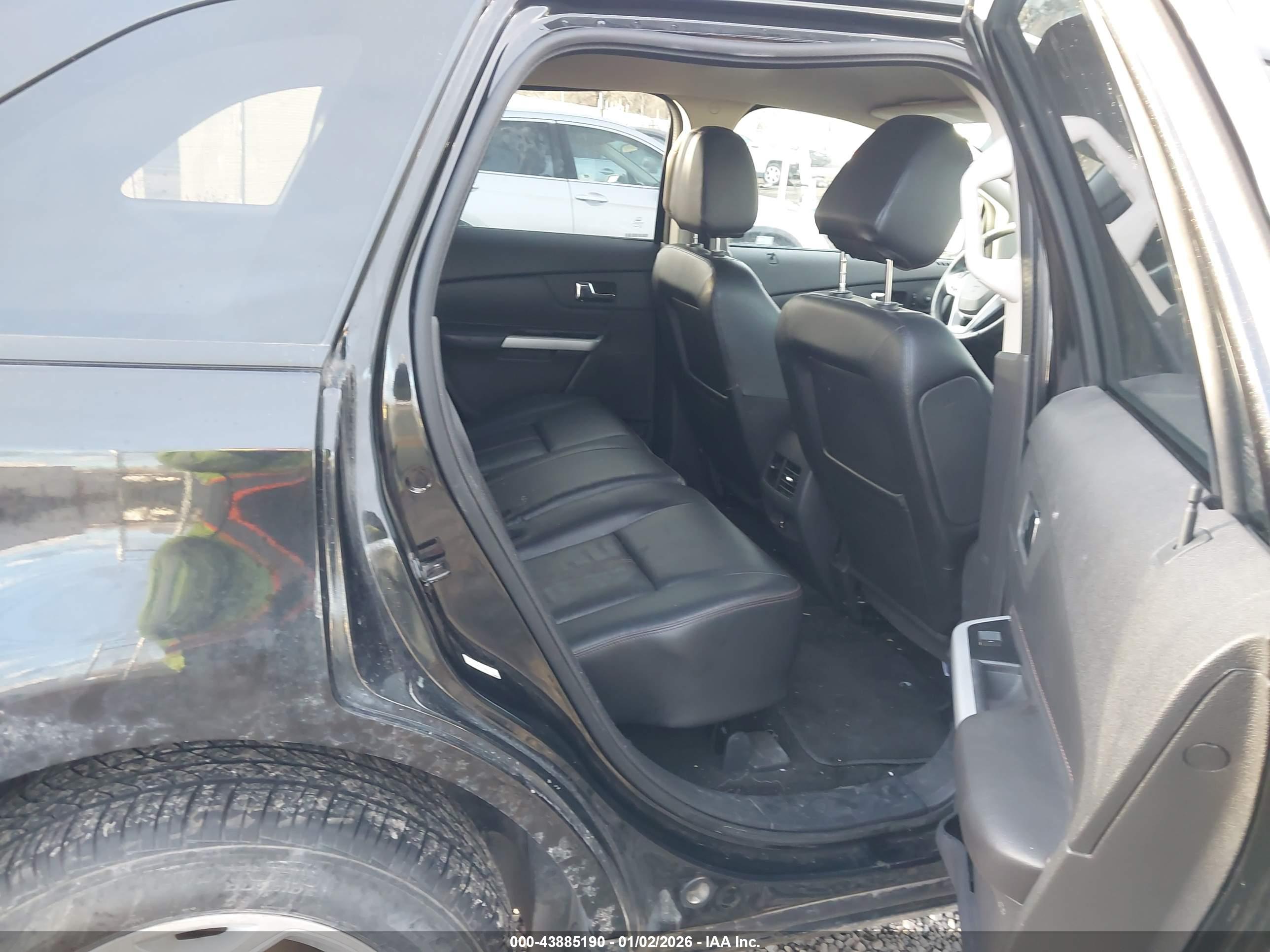 FORD EDGE image 8