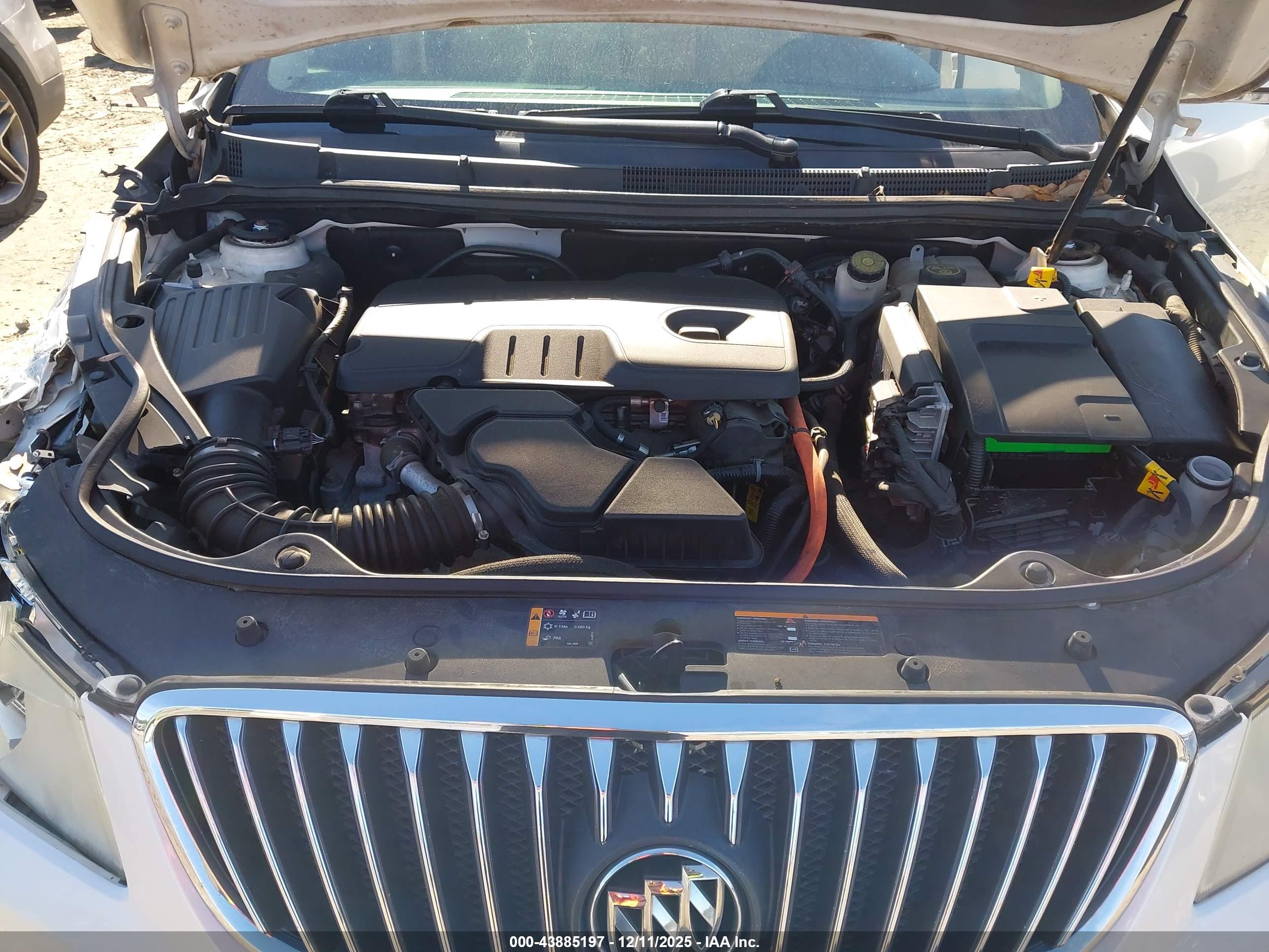 BUICK LACROSSE image 10