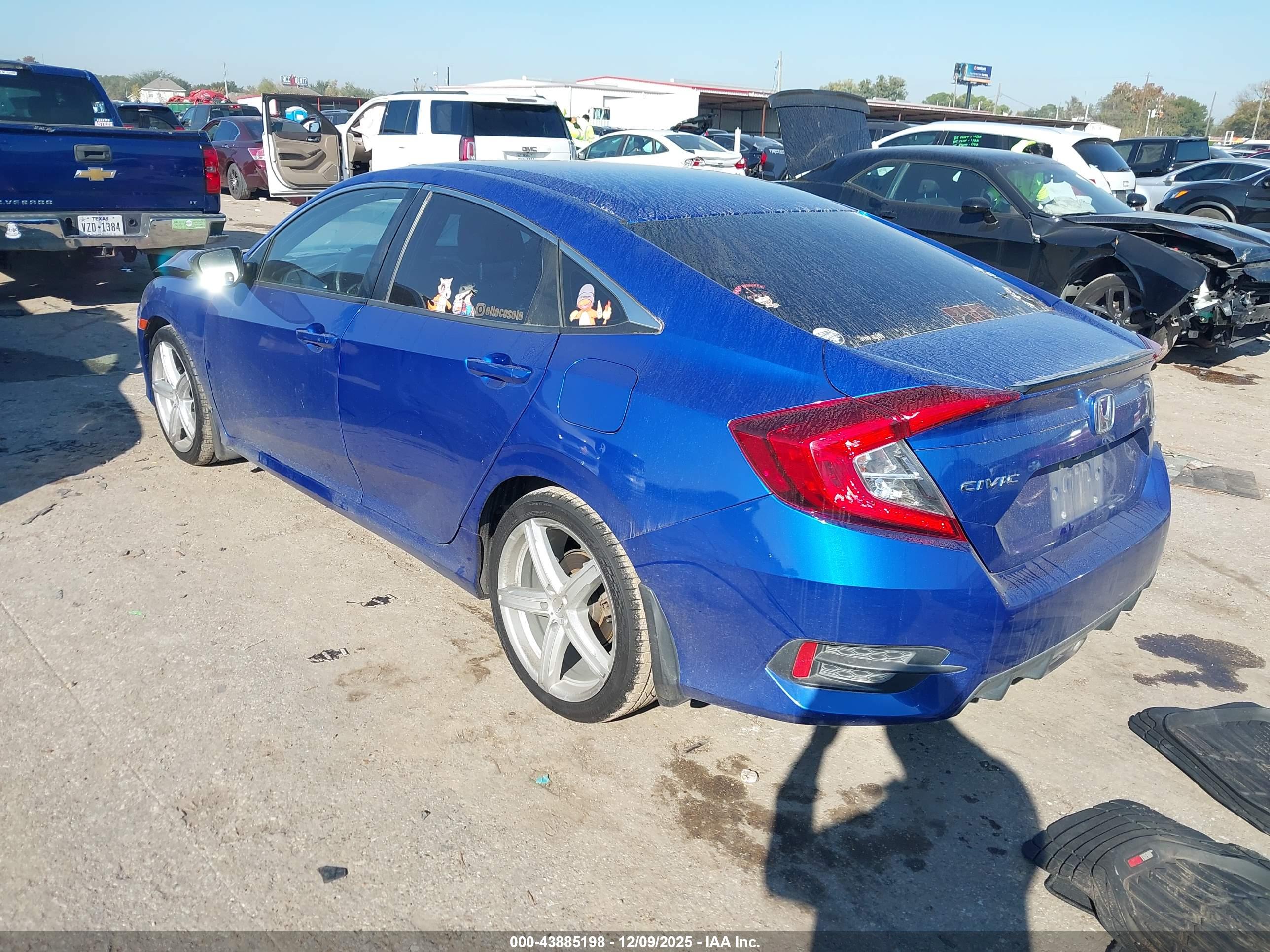 HONDA CIVIC image 3