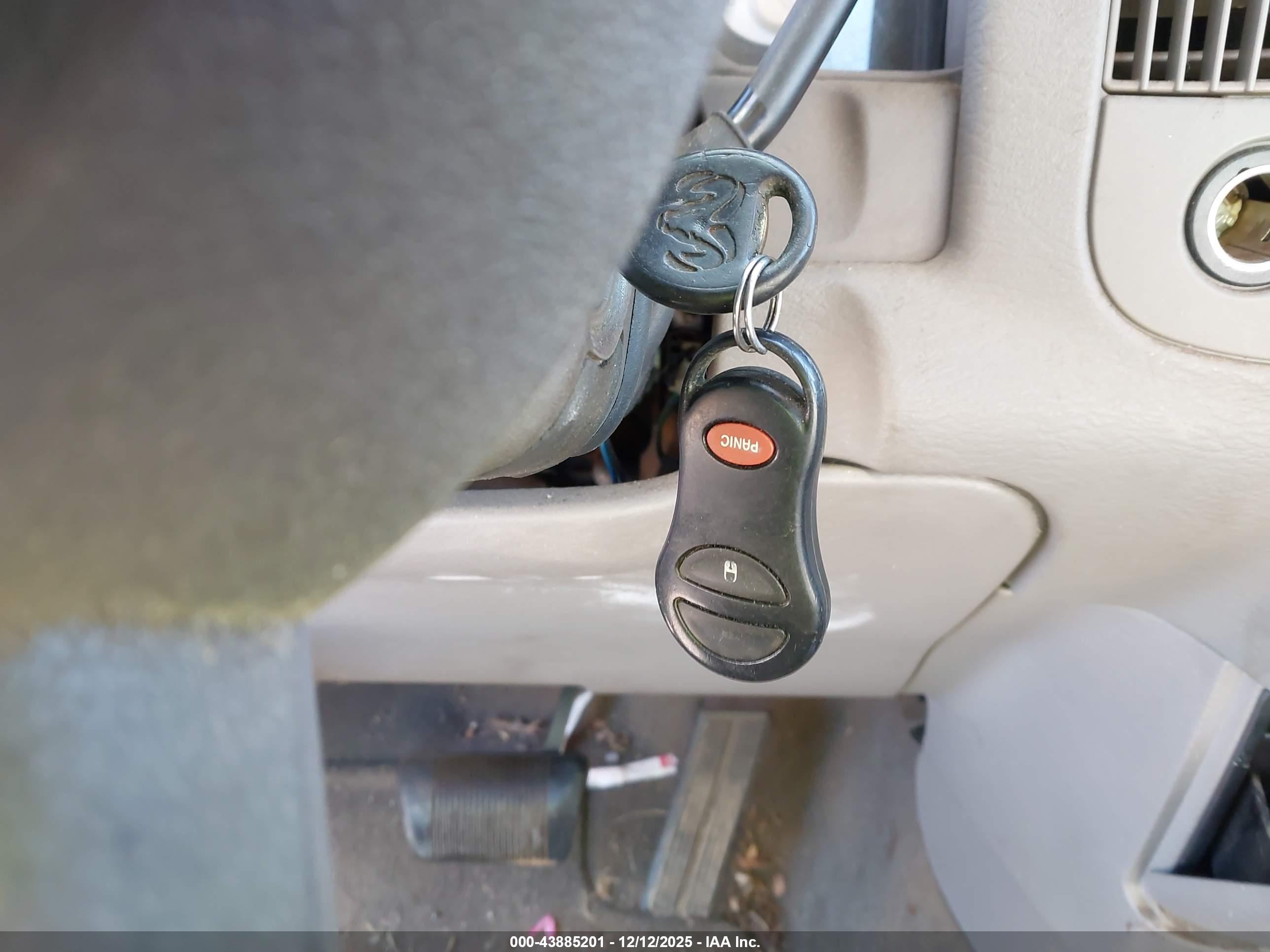 DODGE RAM image 11