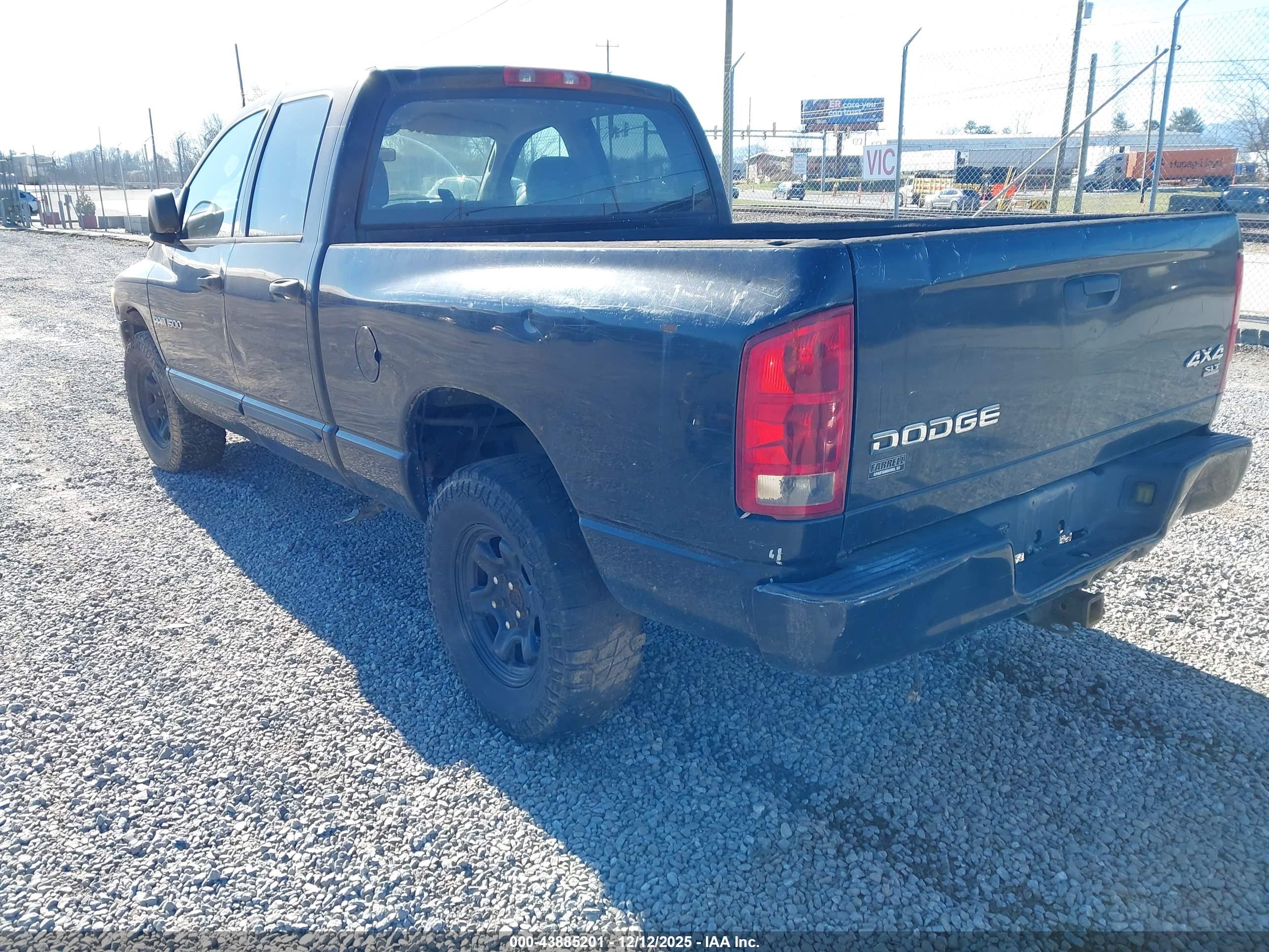 DODGE RAM image 6