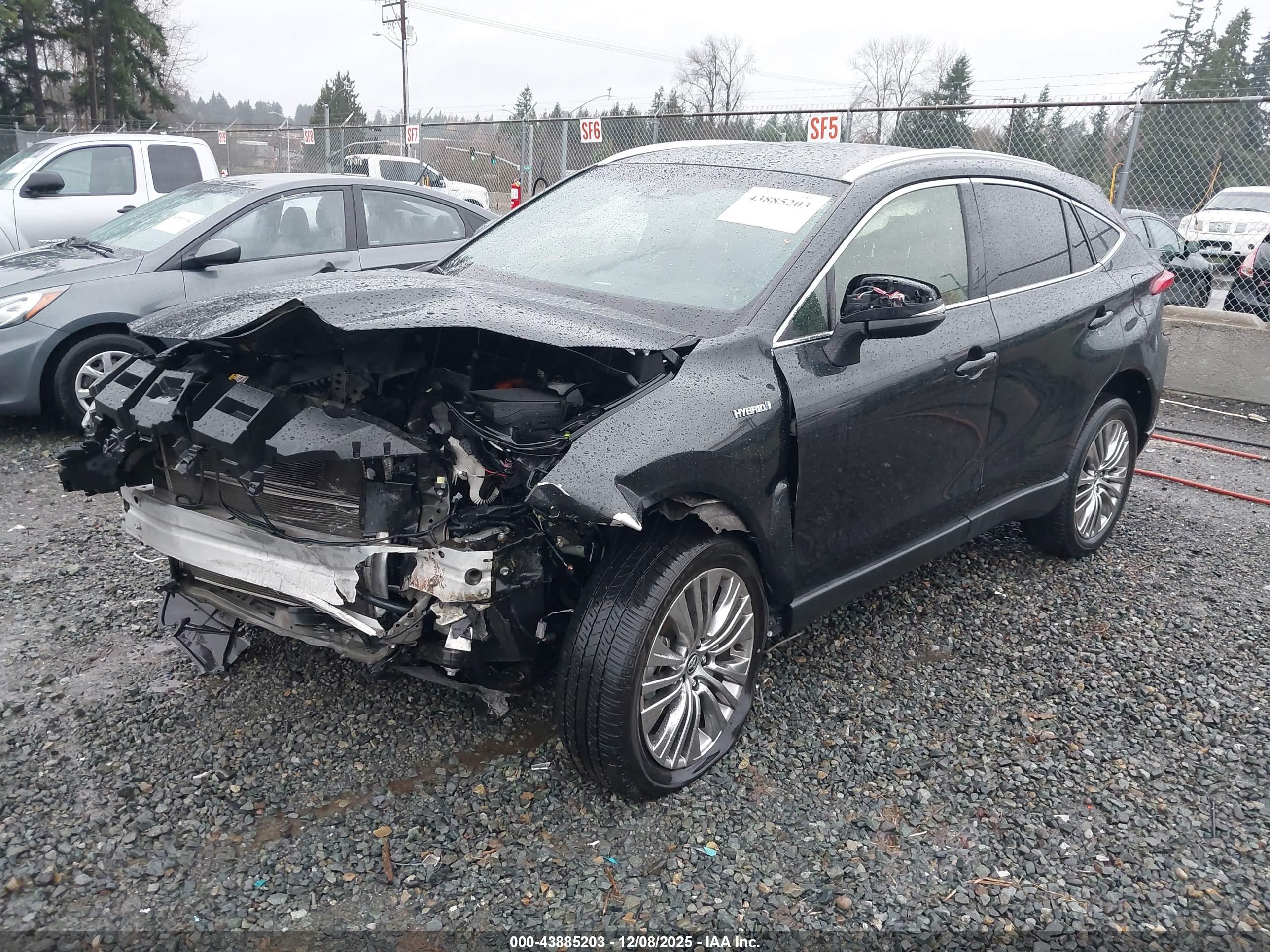 TOYOTA VENZA image 2