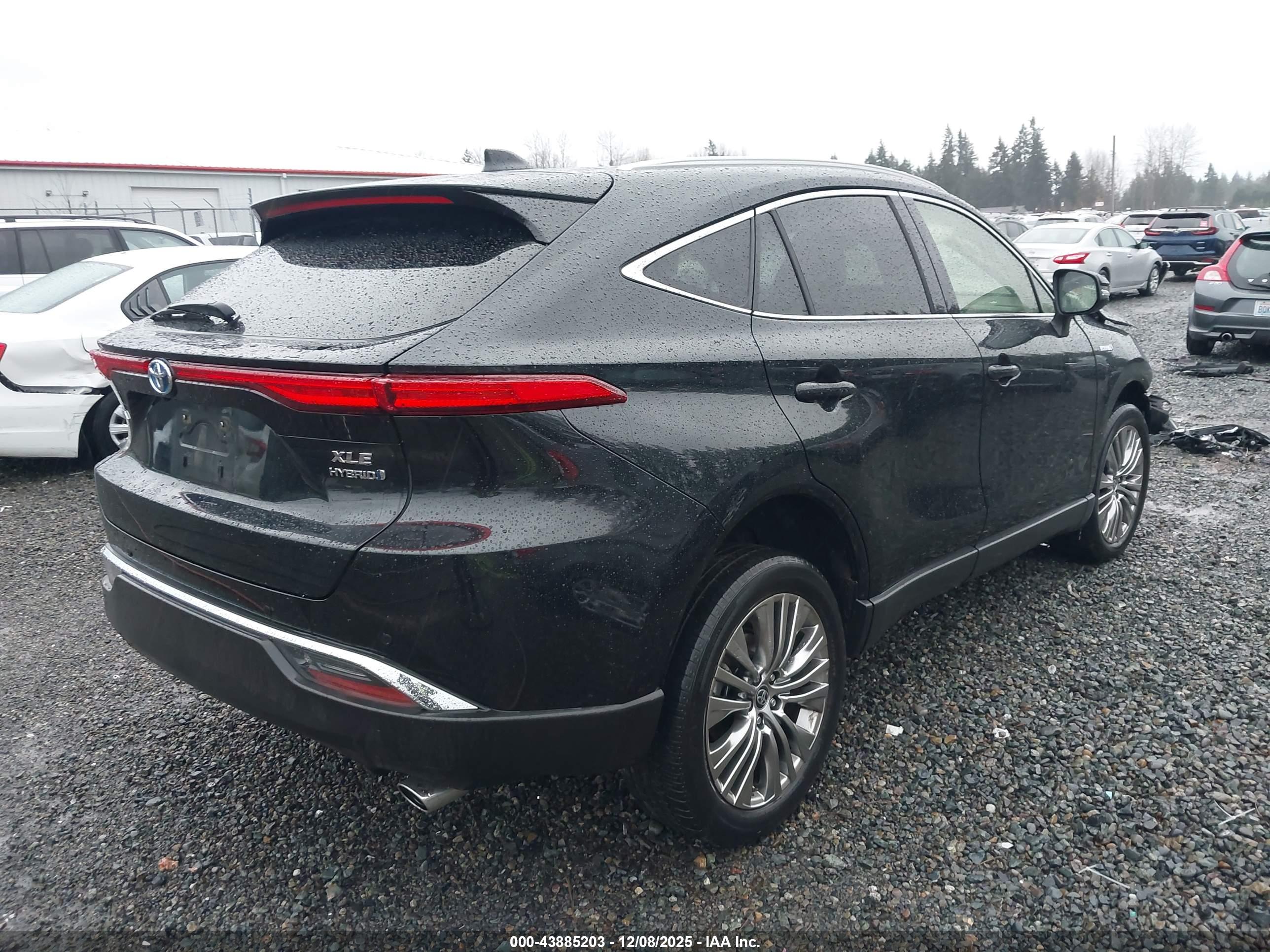 TOYOTA VENZA image 4