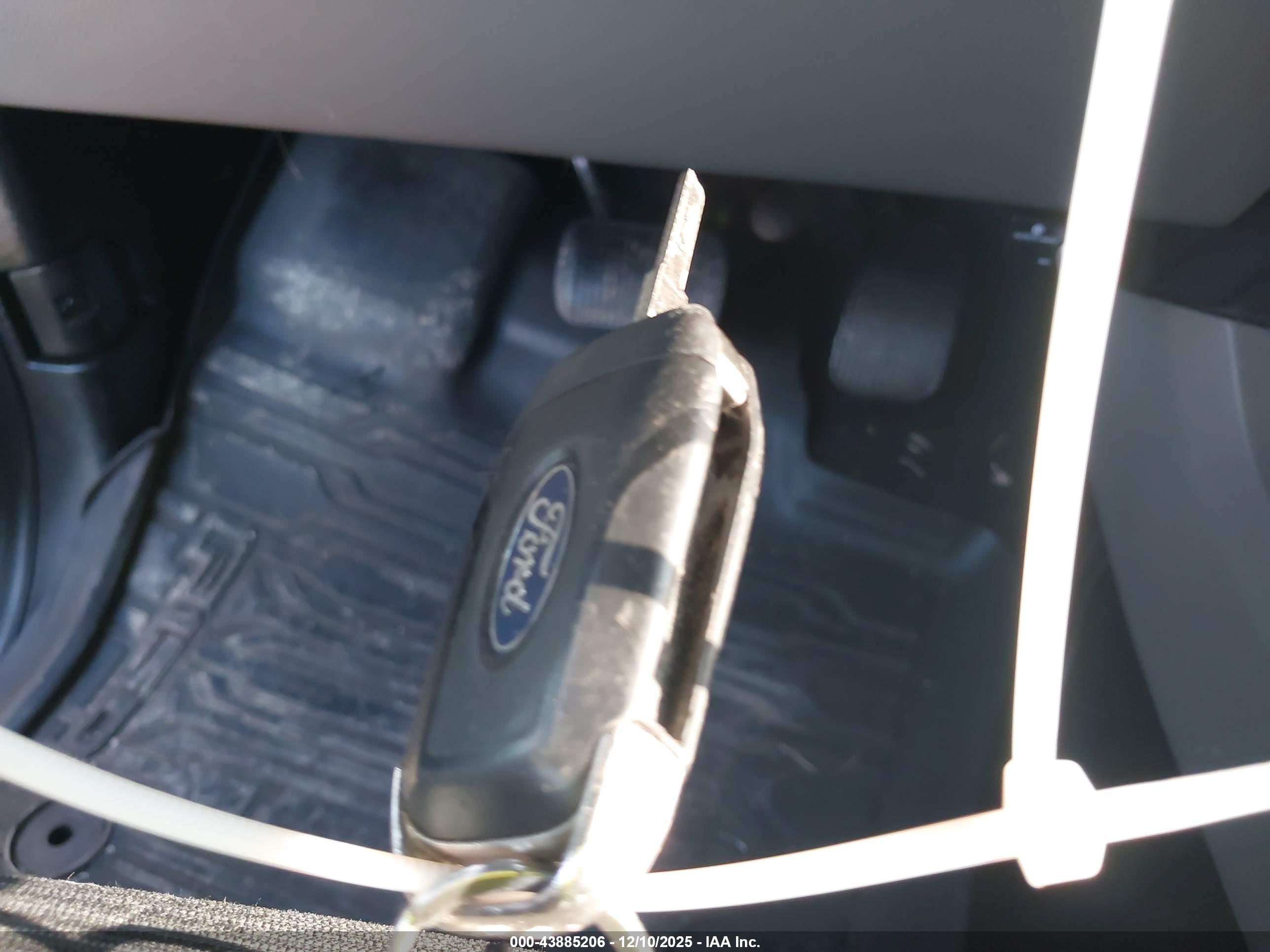 FORD F-150 image 11
