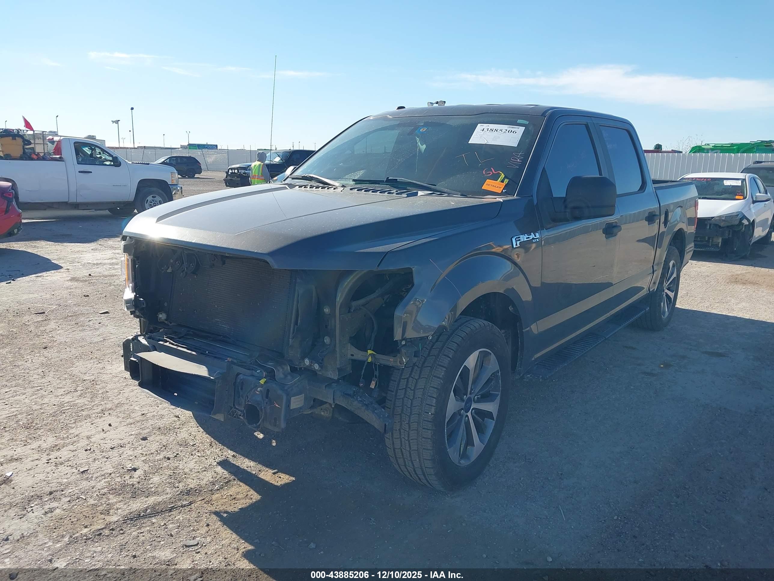 FORD F-150 image 2