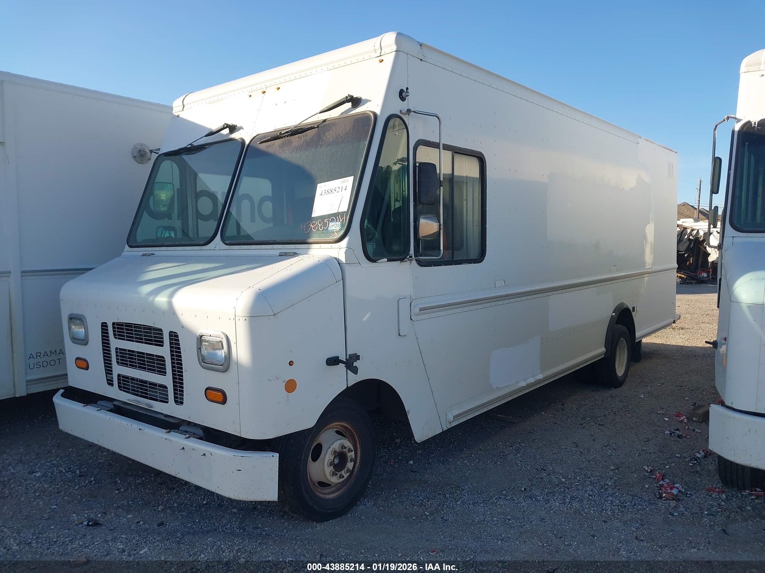 FORD E-450 image 2