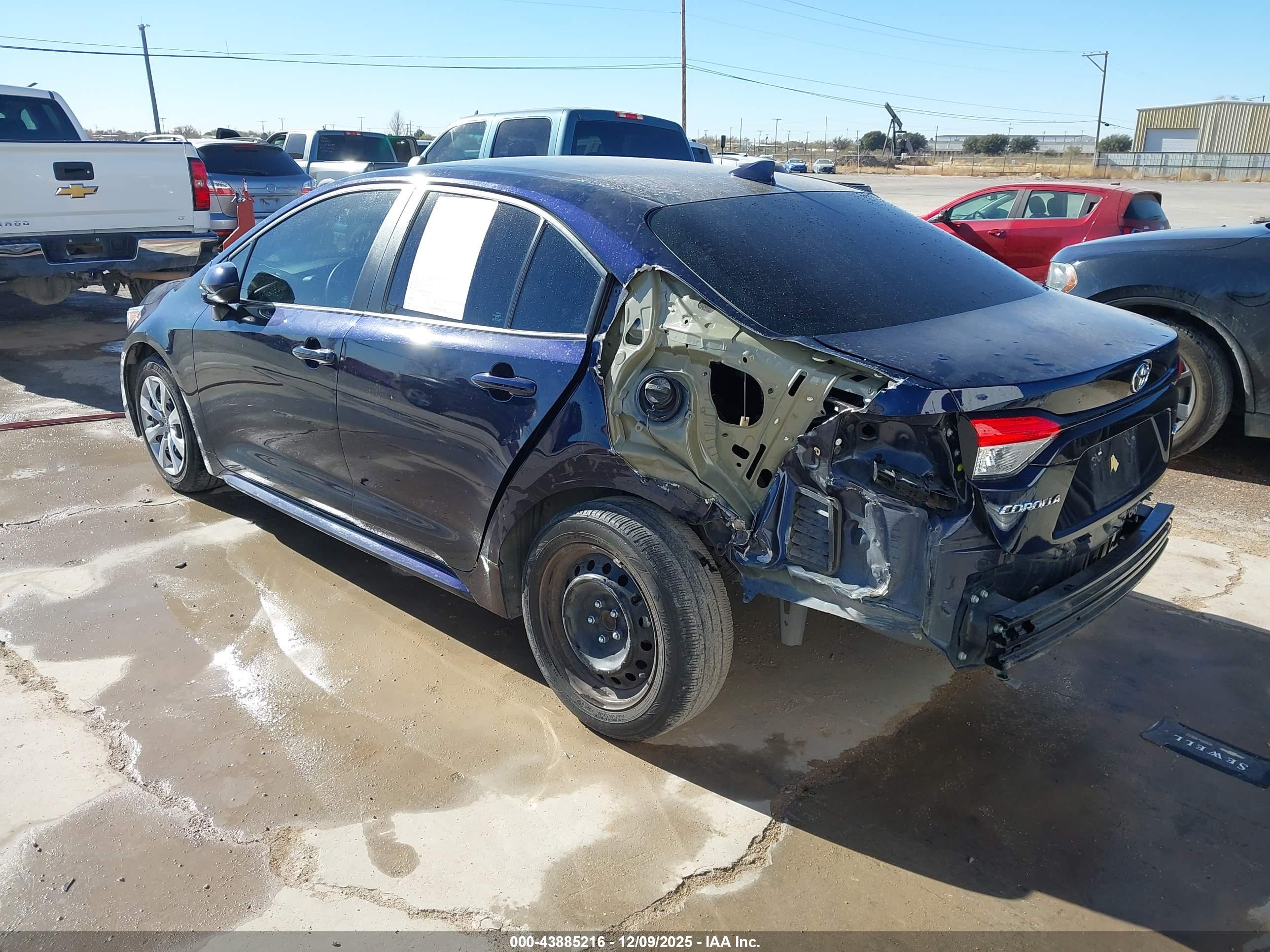 TOYOTA COROLLA image 3