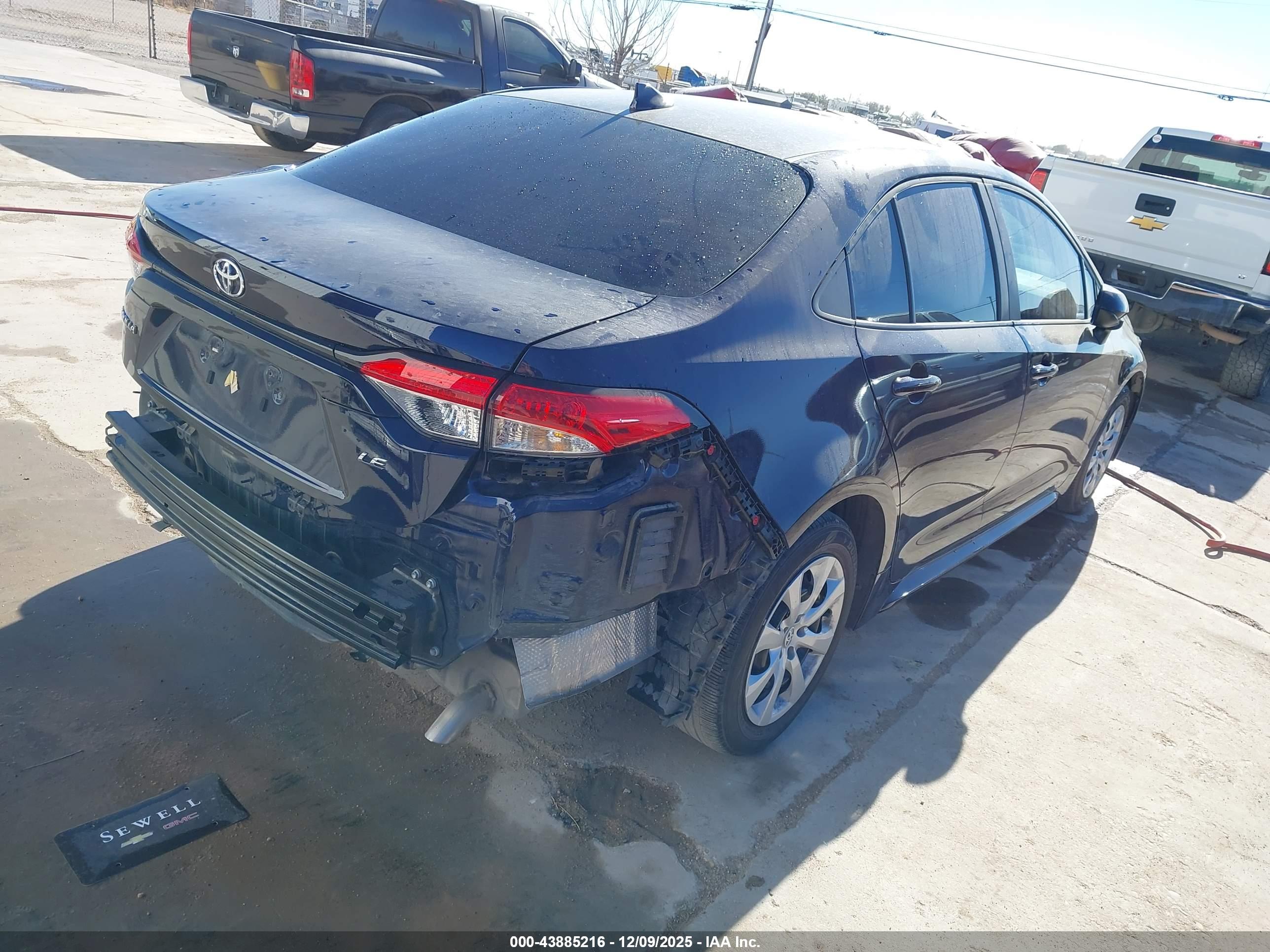 TOYOTA COROLLA image 4
