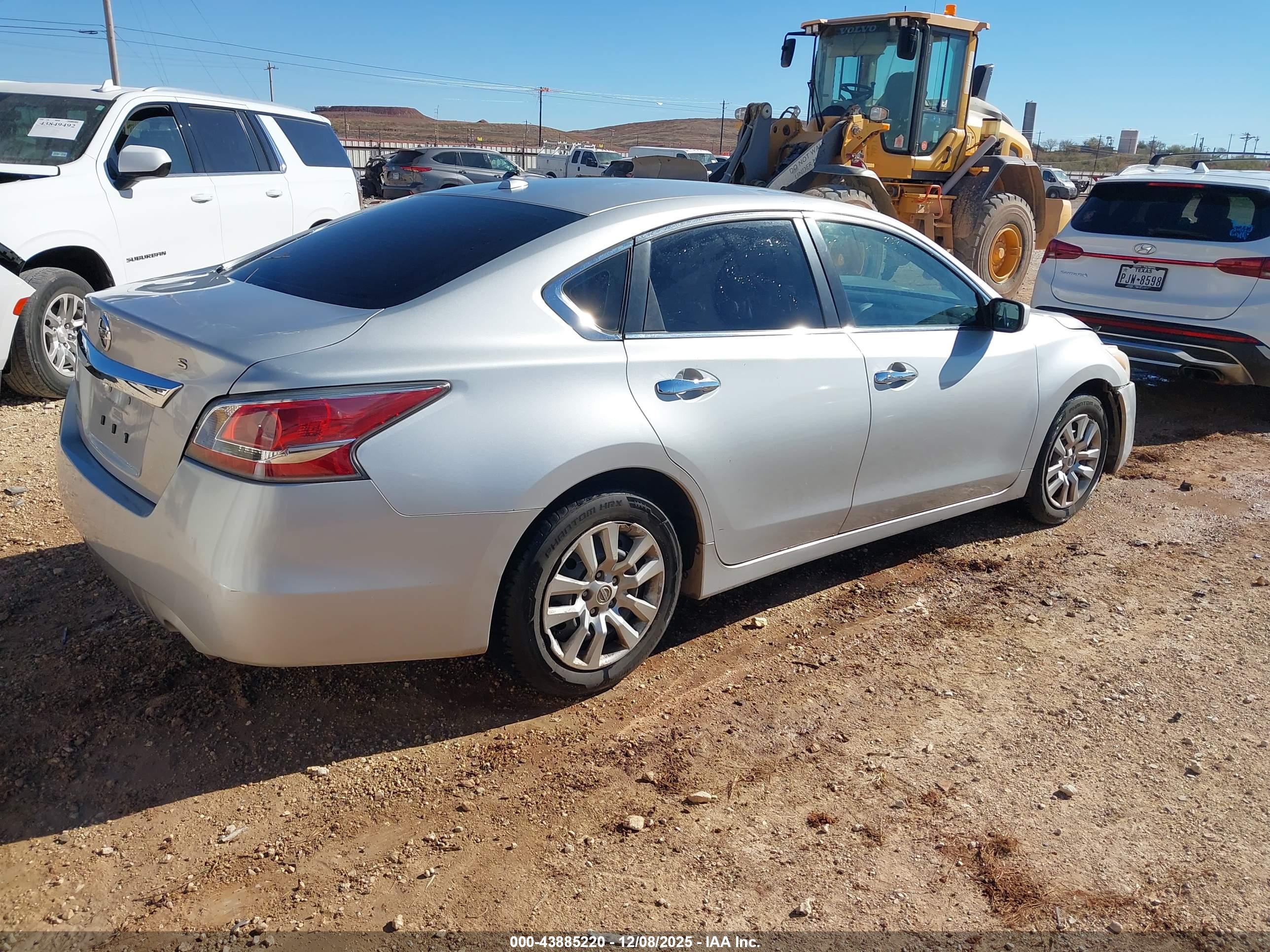 NISSAN ALTIMA image 4