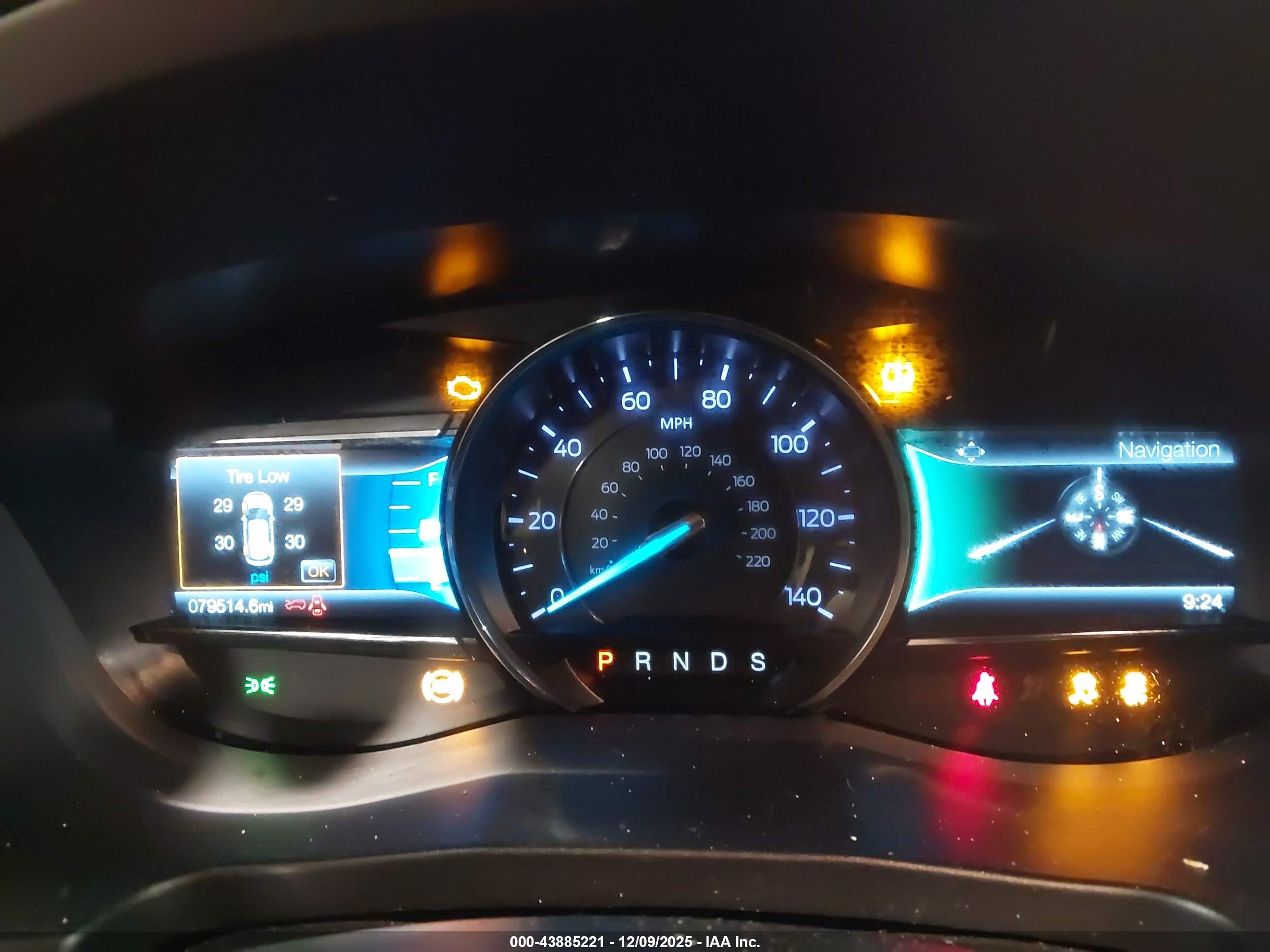 FORD EXPLORER image 7