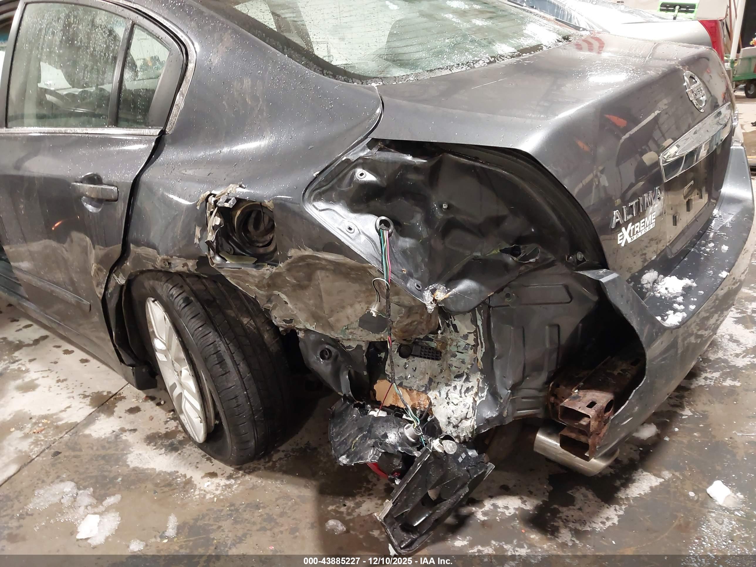 NISSAN ALTIMA image 6