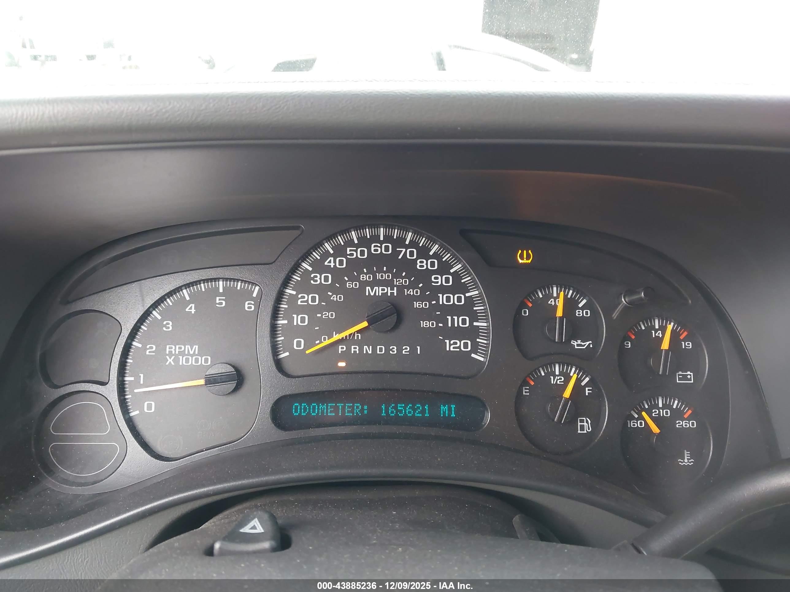 CHEVROLET AVALANCHE image 7