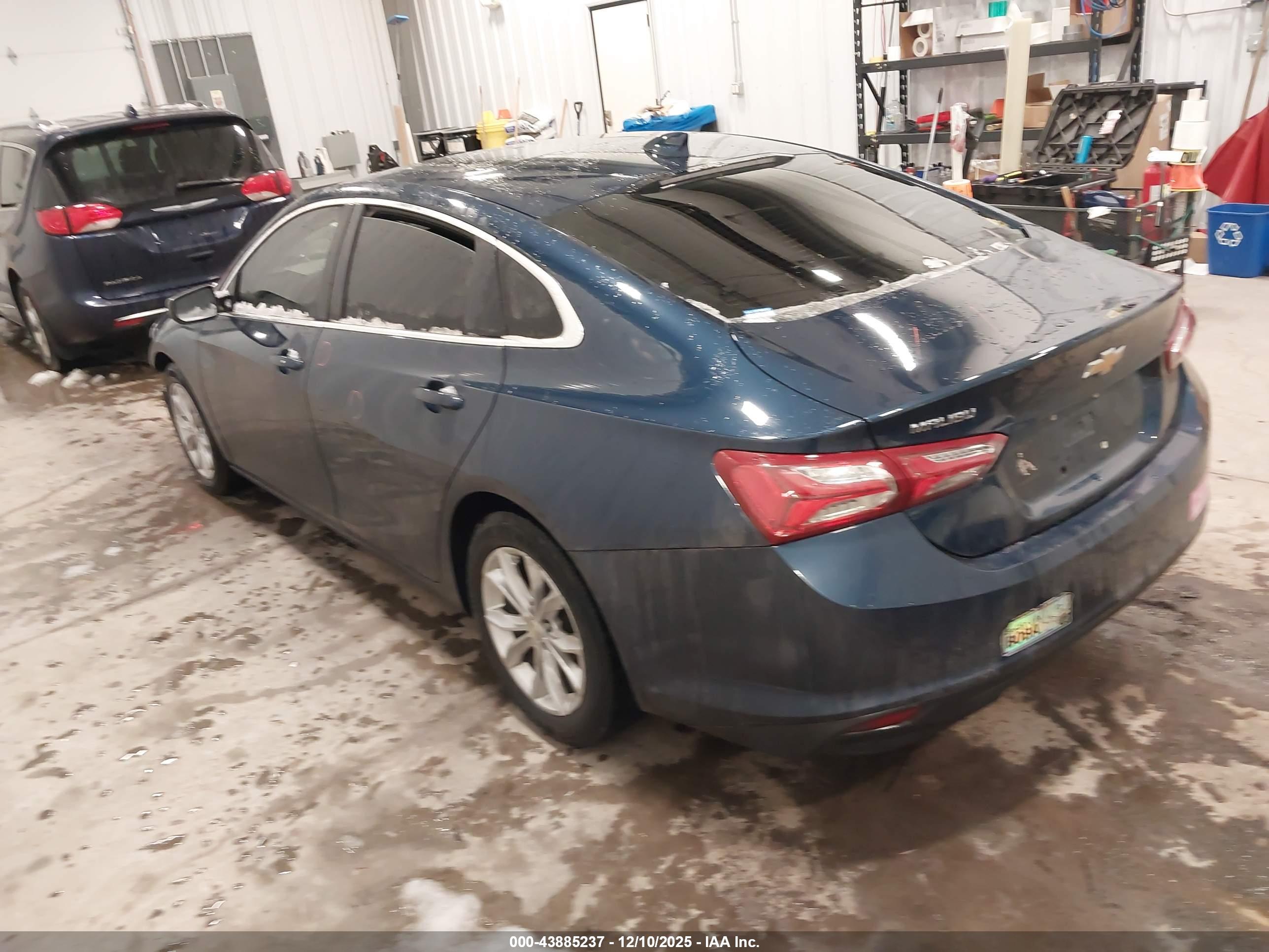 CHEVROLET MALIBU image 3