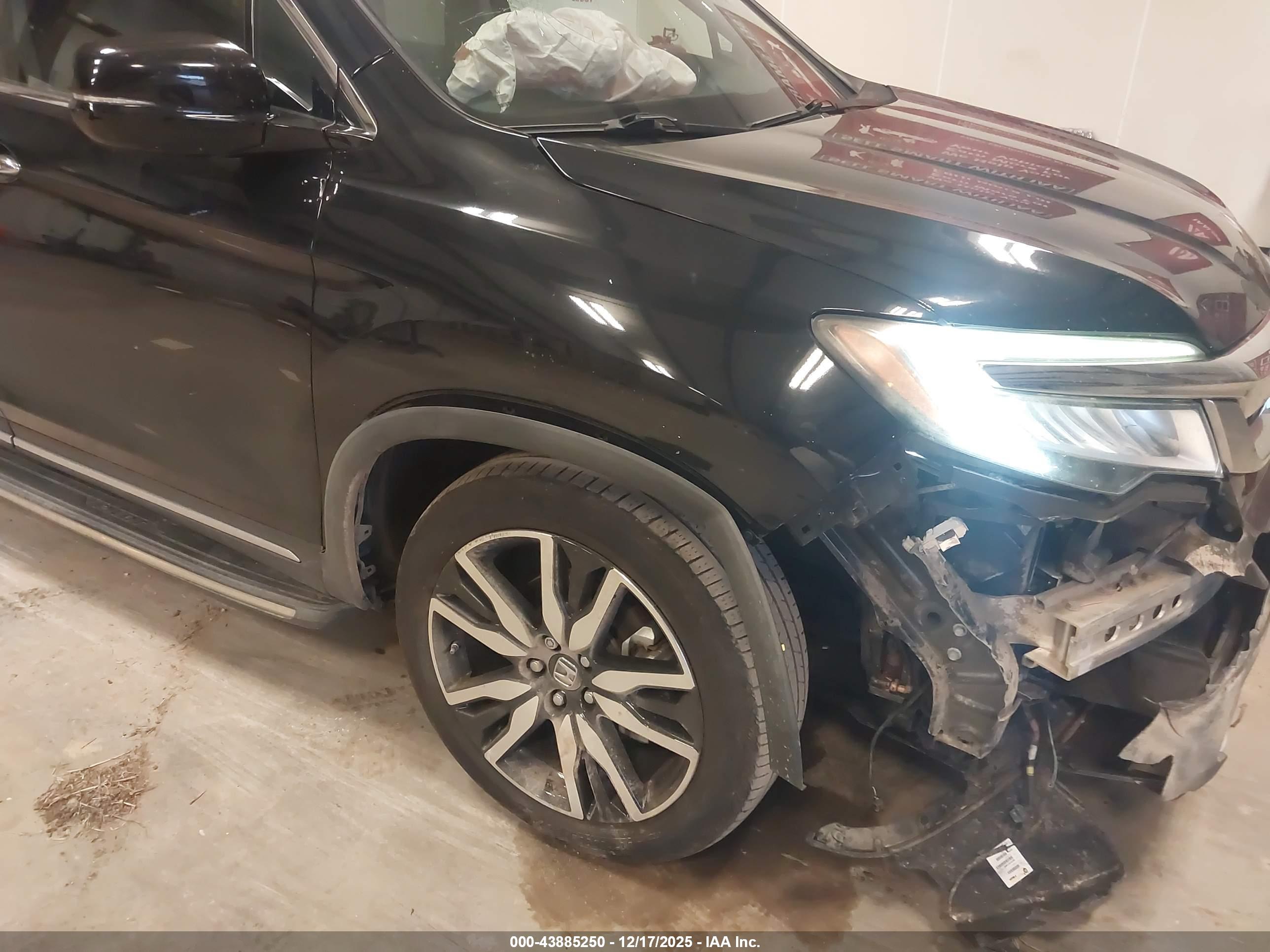 HONDA PILOT image 6