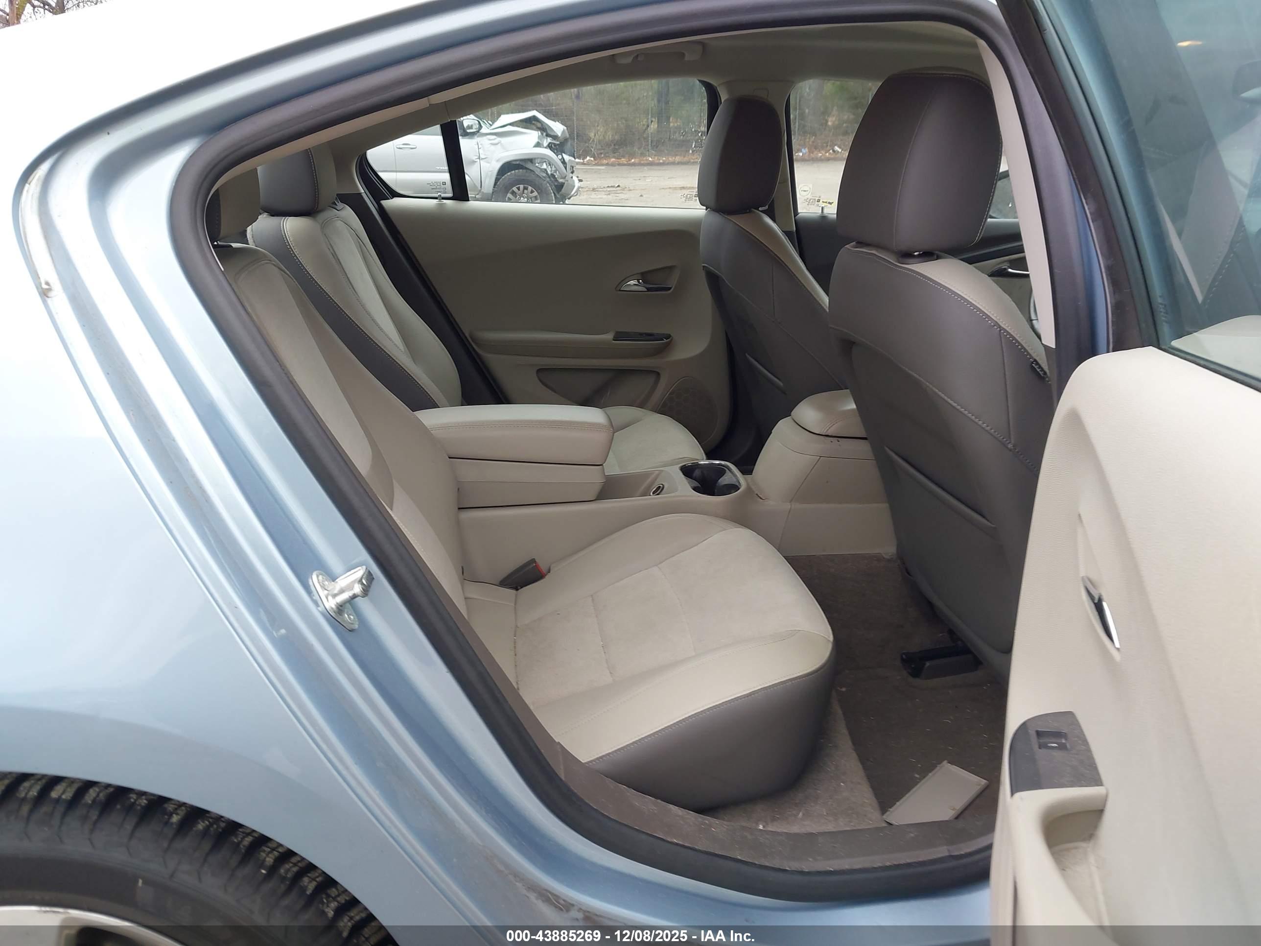 CHEVROLET VOLT image 8