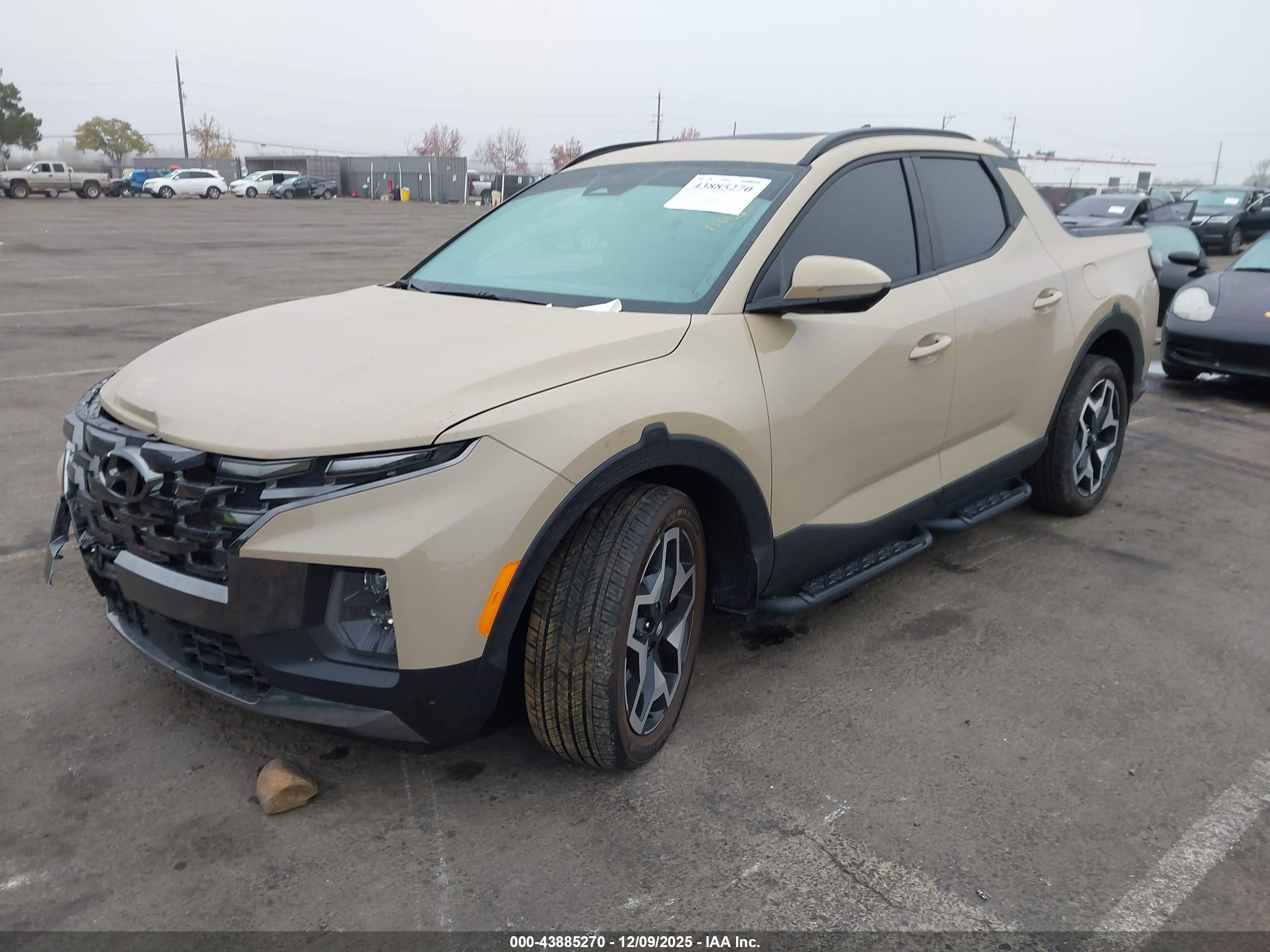 HYUNDAI SANTA image 2