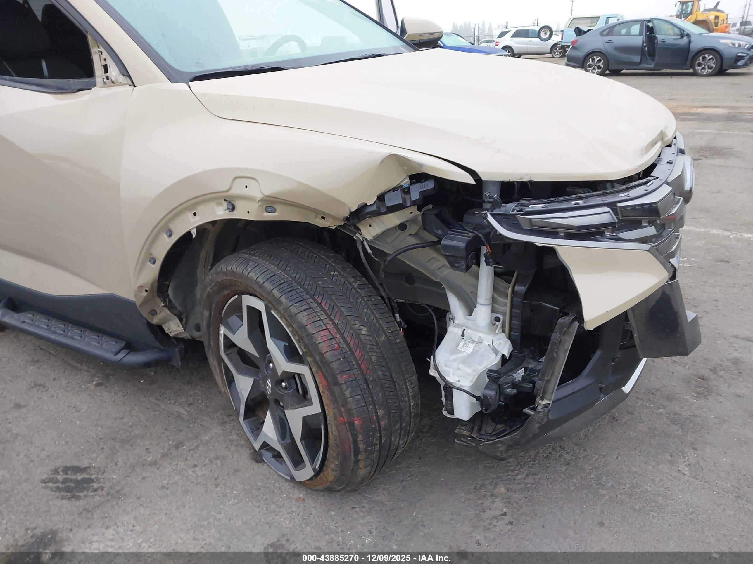 HYUNDAI SANTA image 6