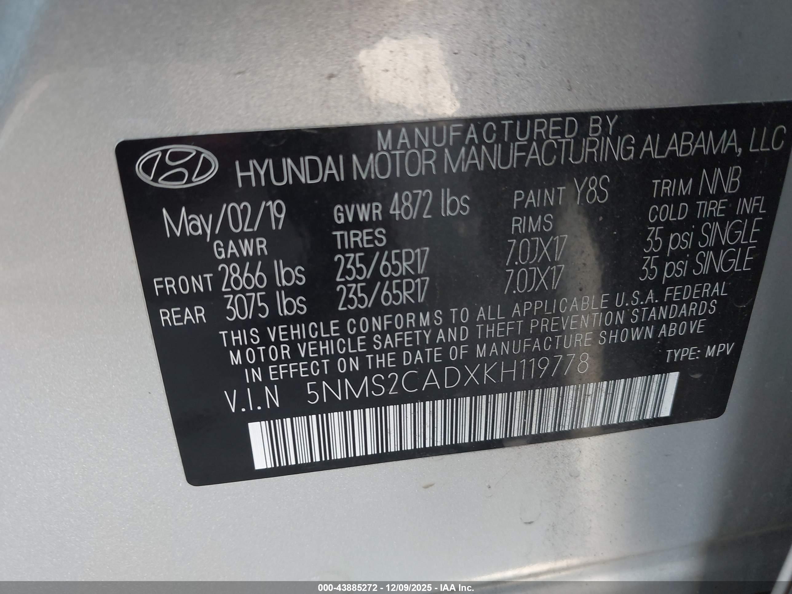 HYUNDAI SANTA image 9