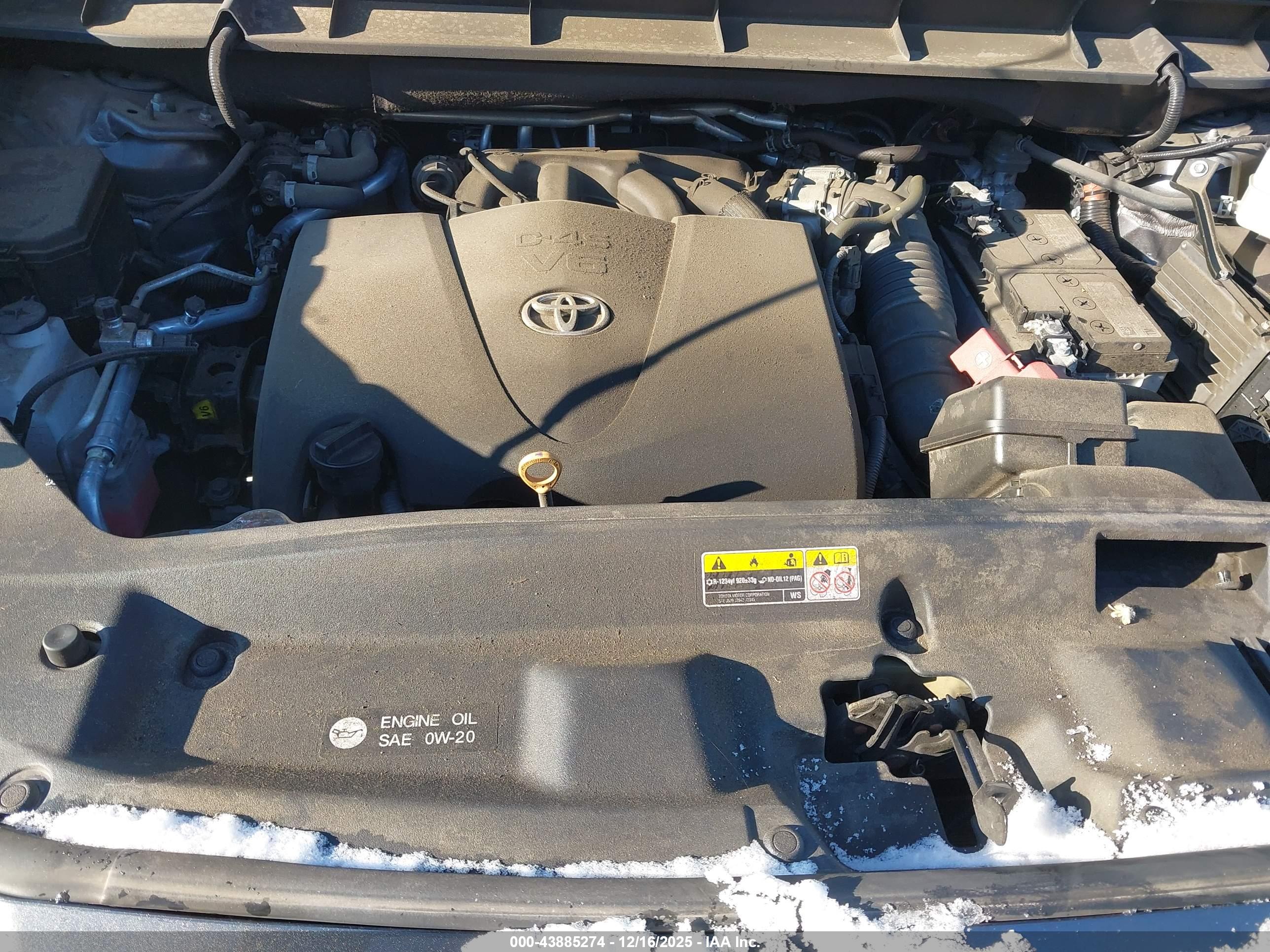 TOYOTA HIGHLANDER image 10