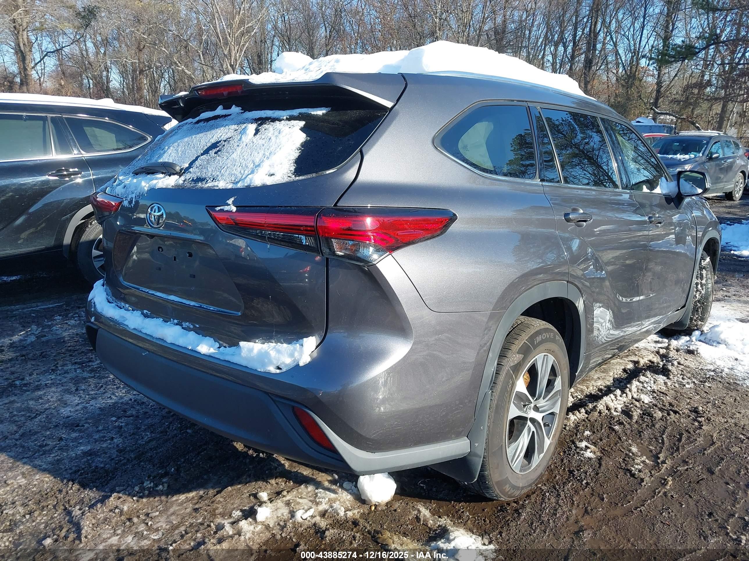 TOYOTA HIGHLANDER image 4