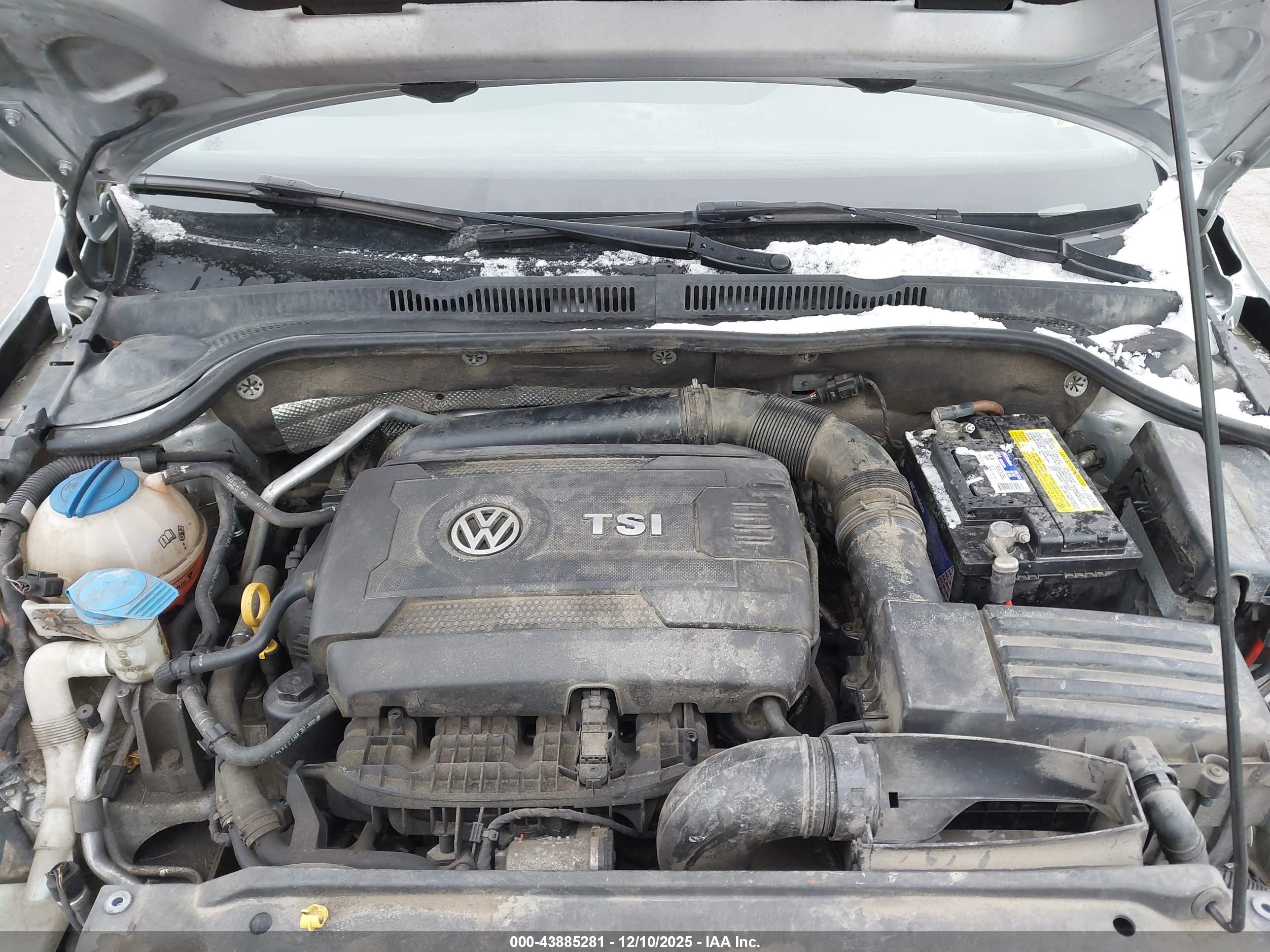 VOLKSWAGEN JETTA image 10