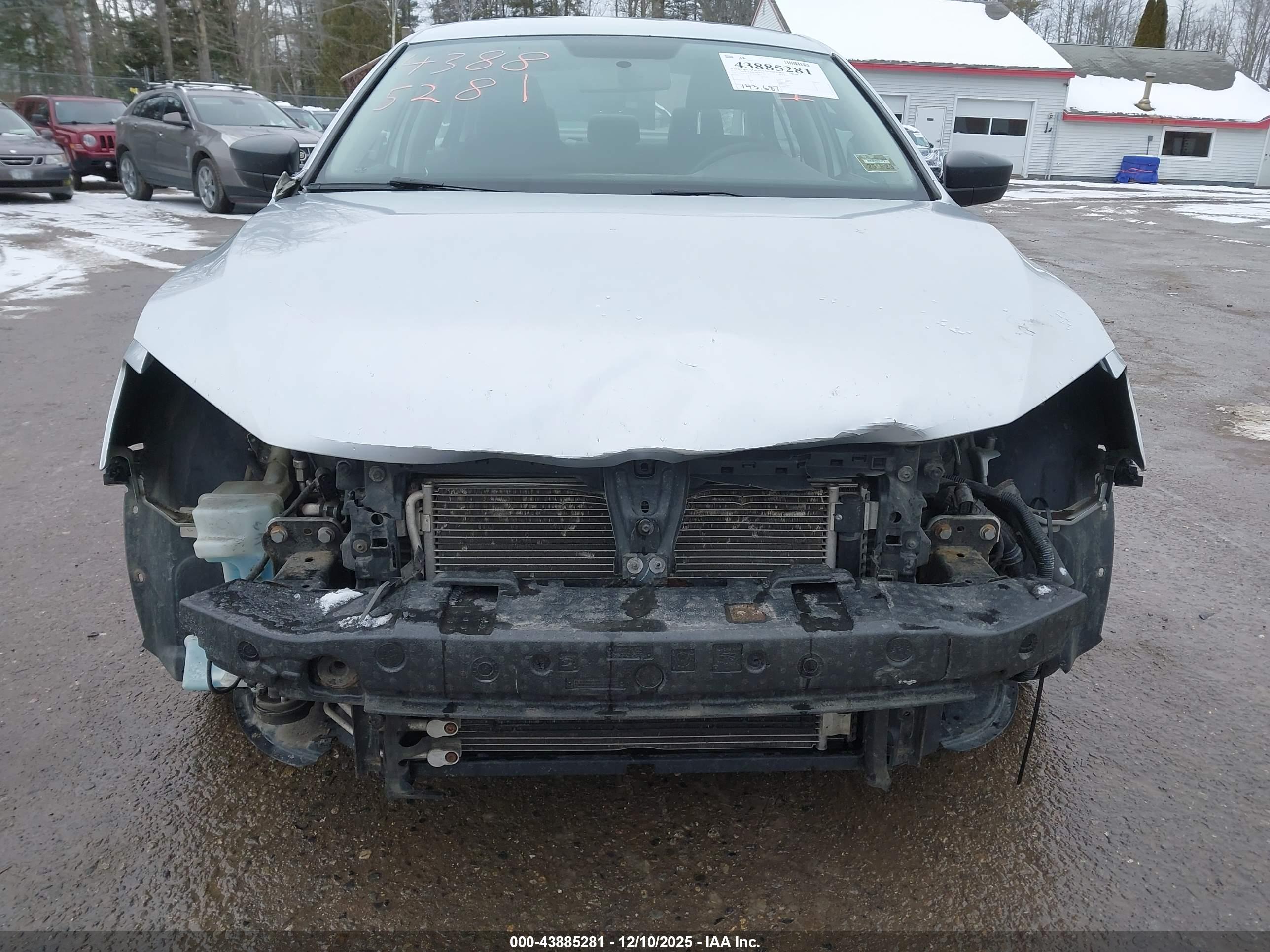 VOLKSWAGEN JETTA image 6