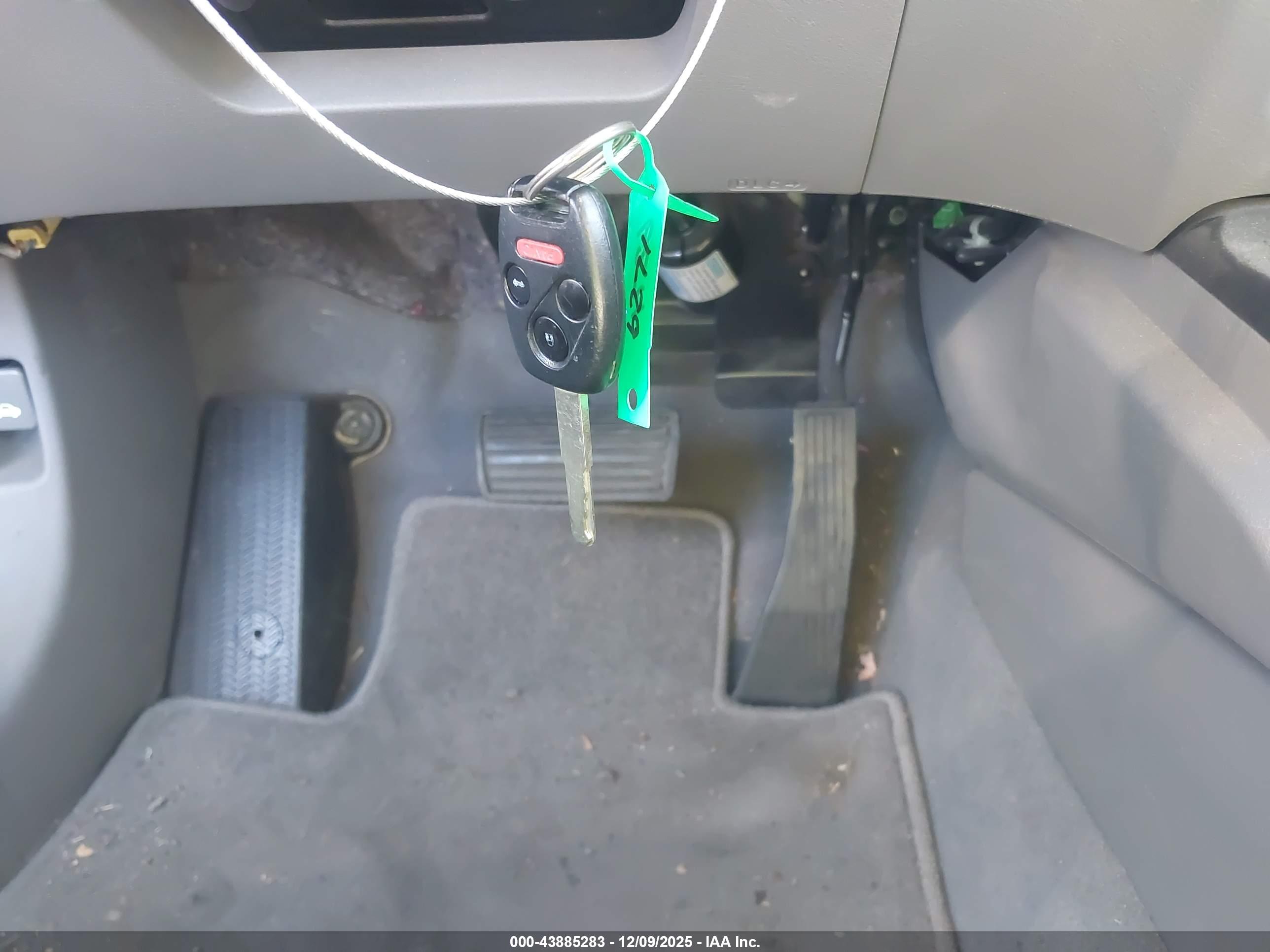 HONDA CIVIC image 11