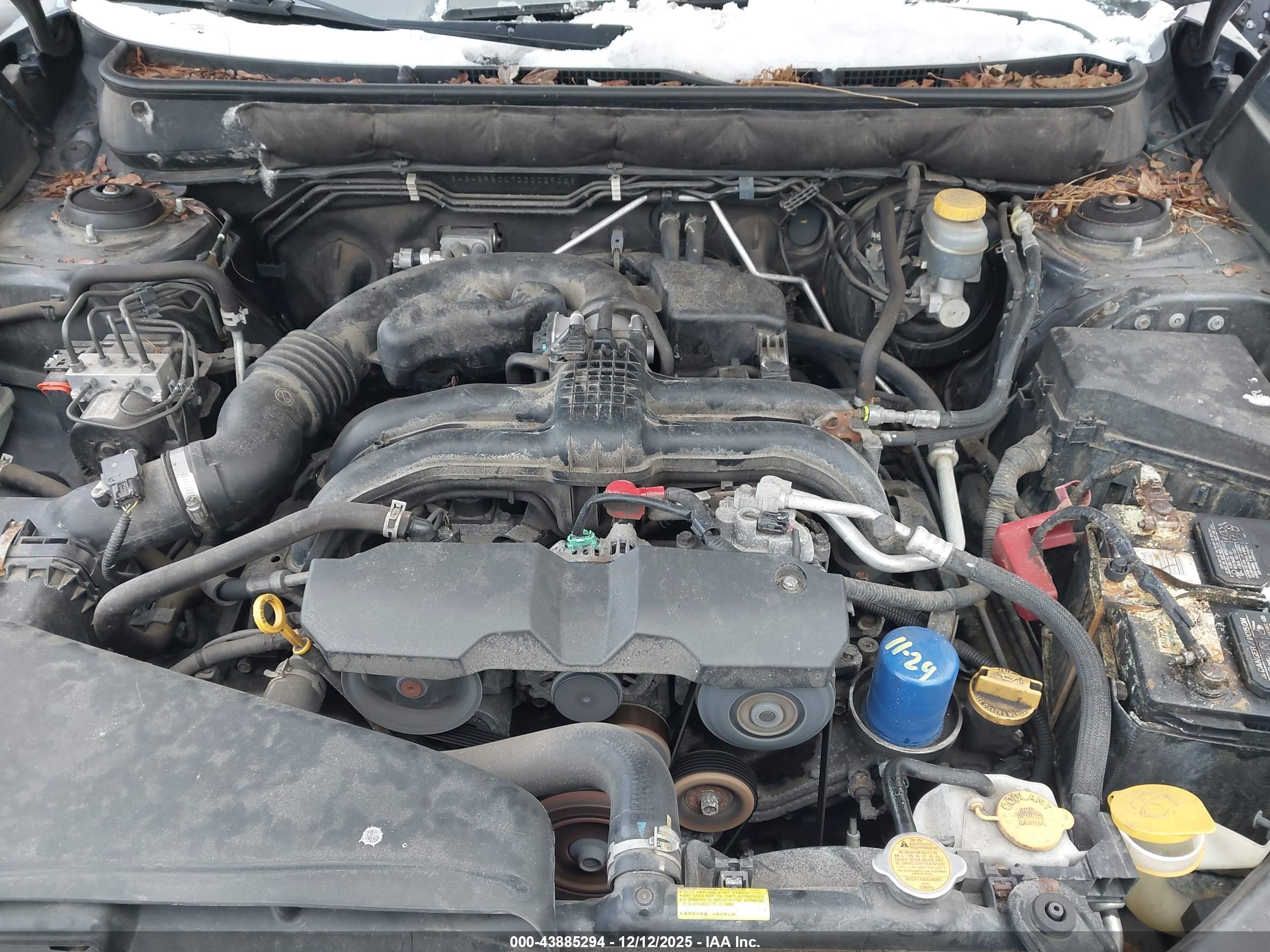 SUBARU OUTBACK image 10