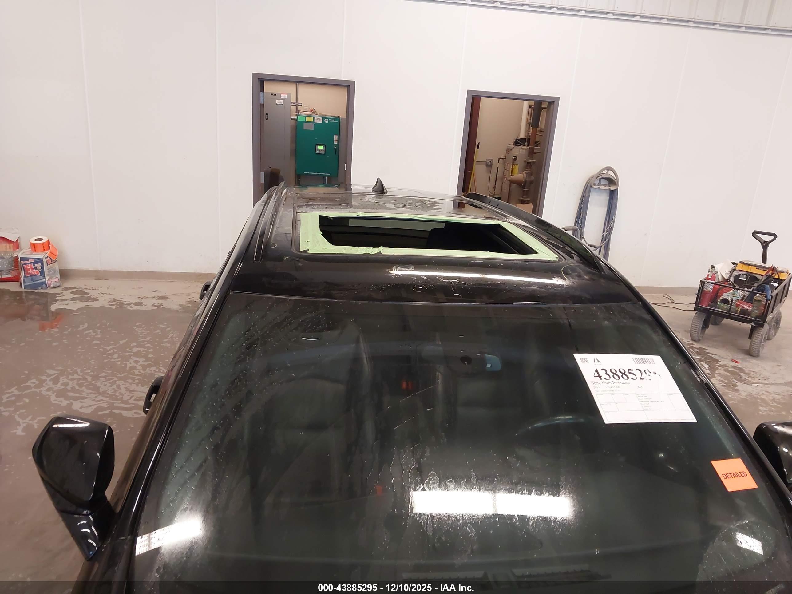 CADILLAC XT4 image 6