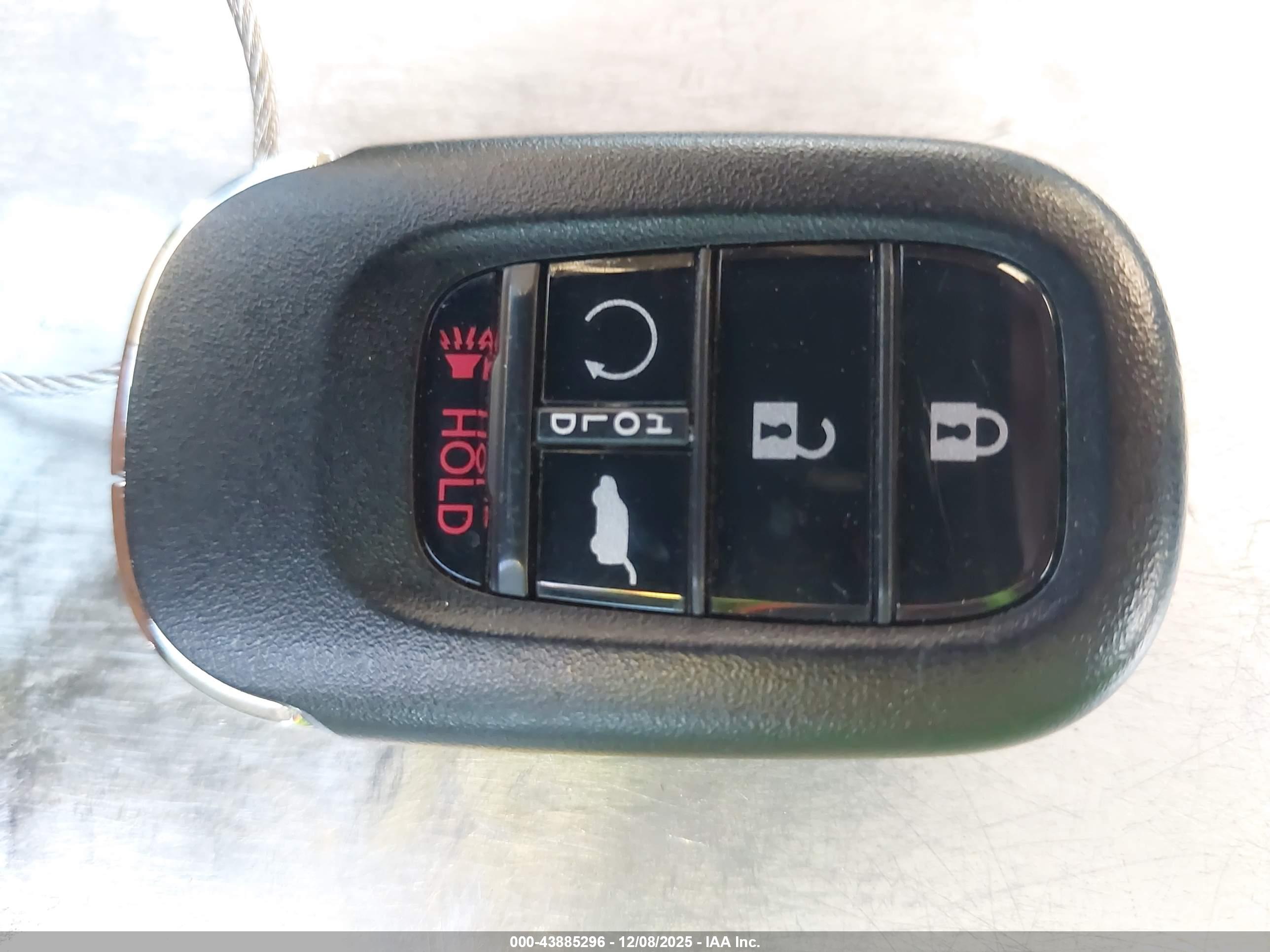 HONDA CR-V image 11