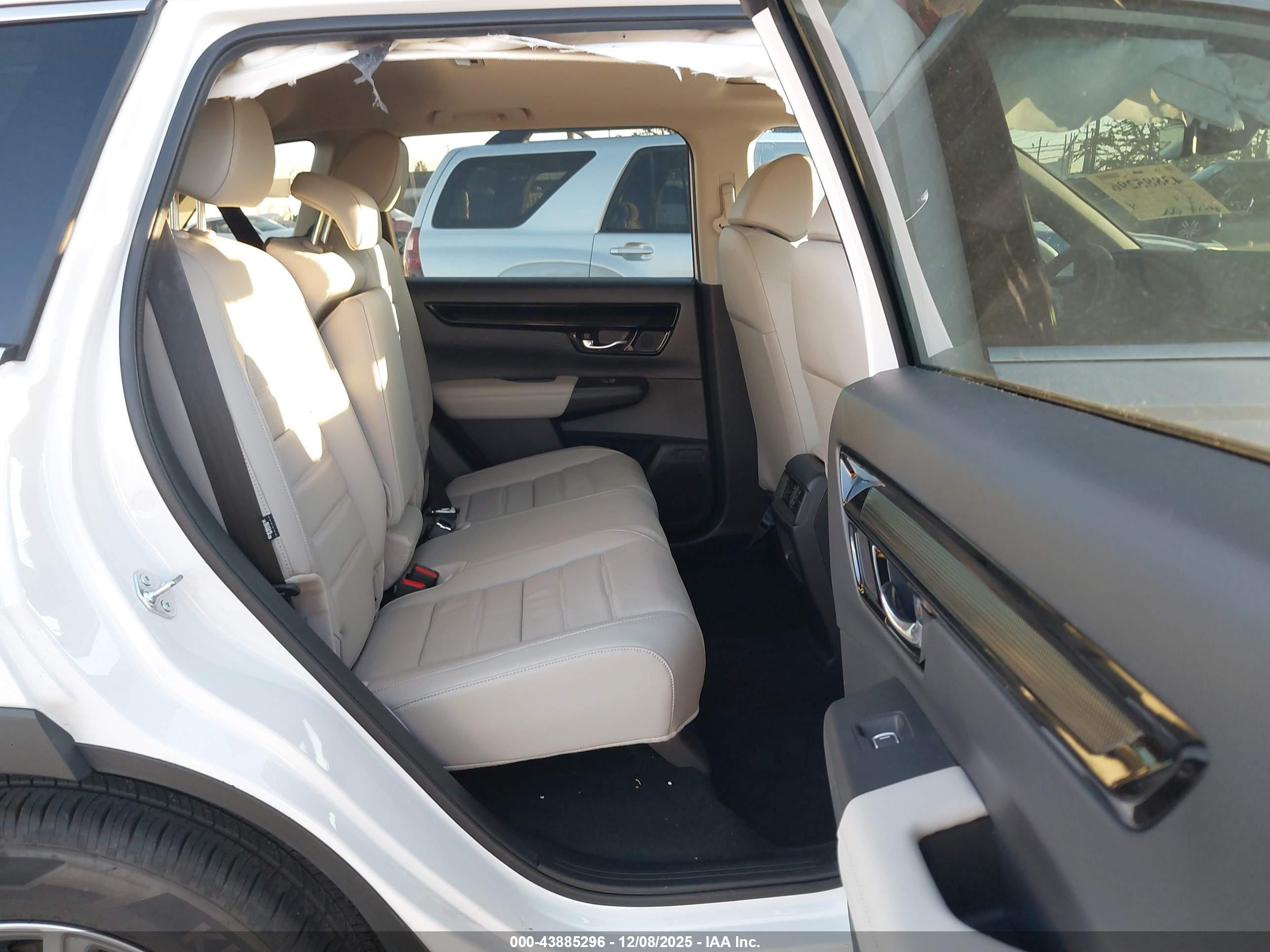 HONDA CR-V image 8