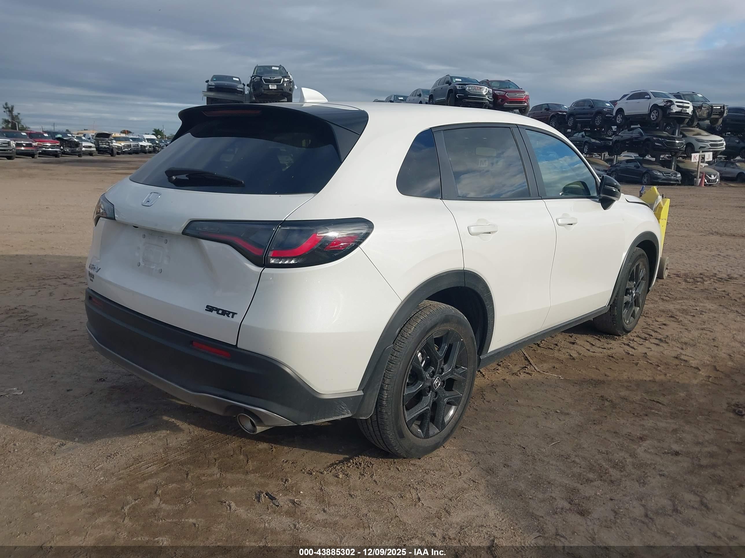 HONDA HR-V image 4