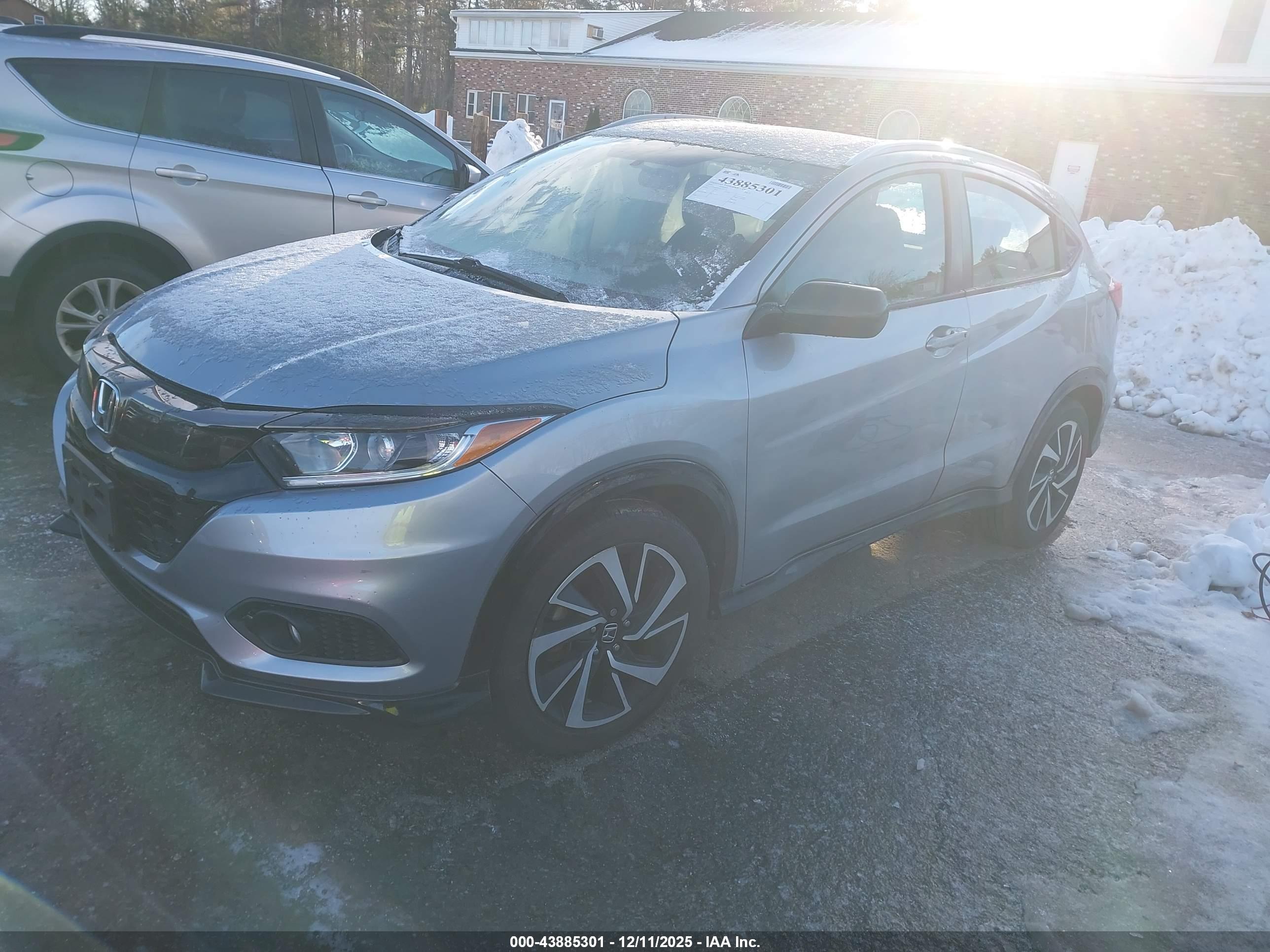 HONDA HR-V image 2