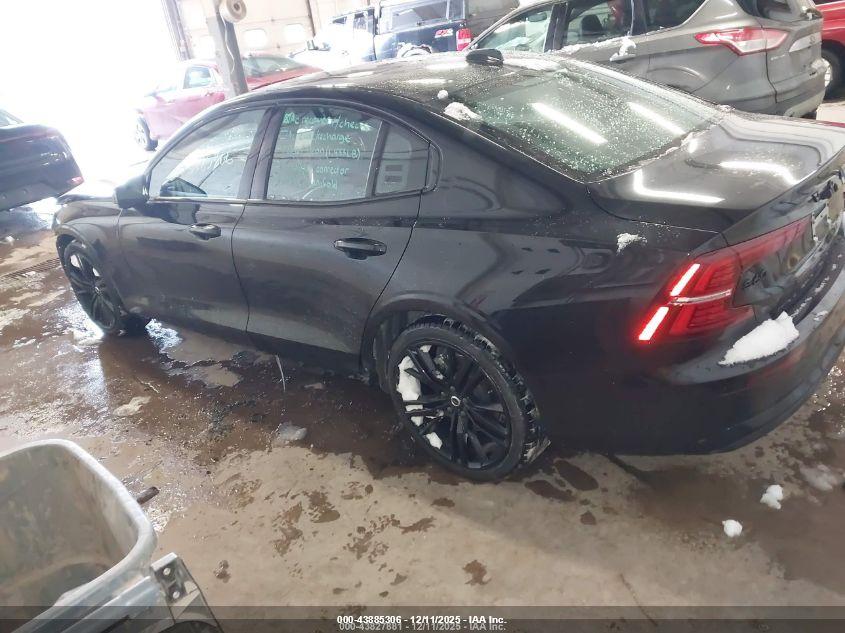 VOLVO S60 image 3