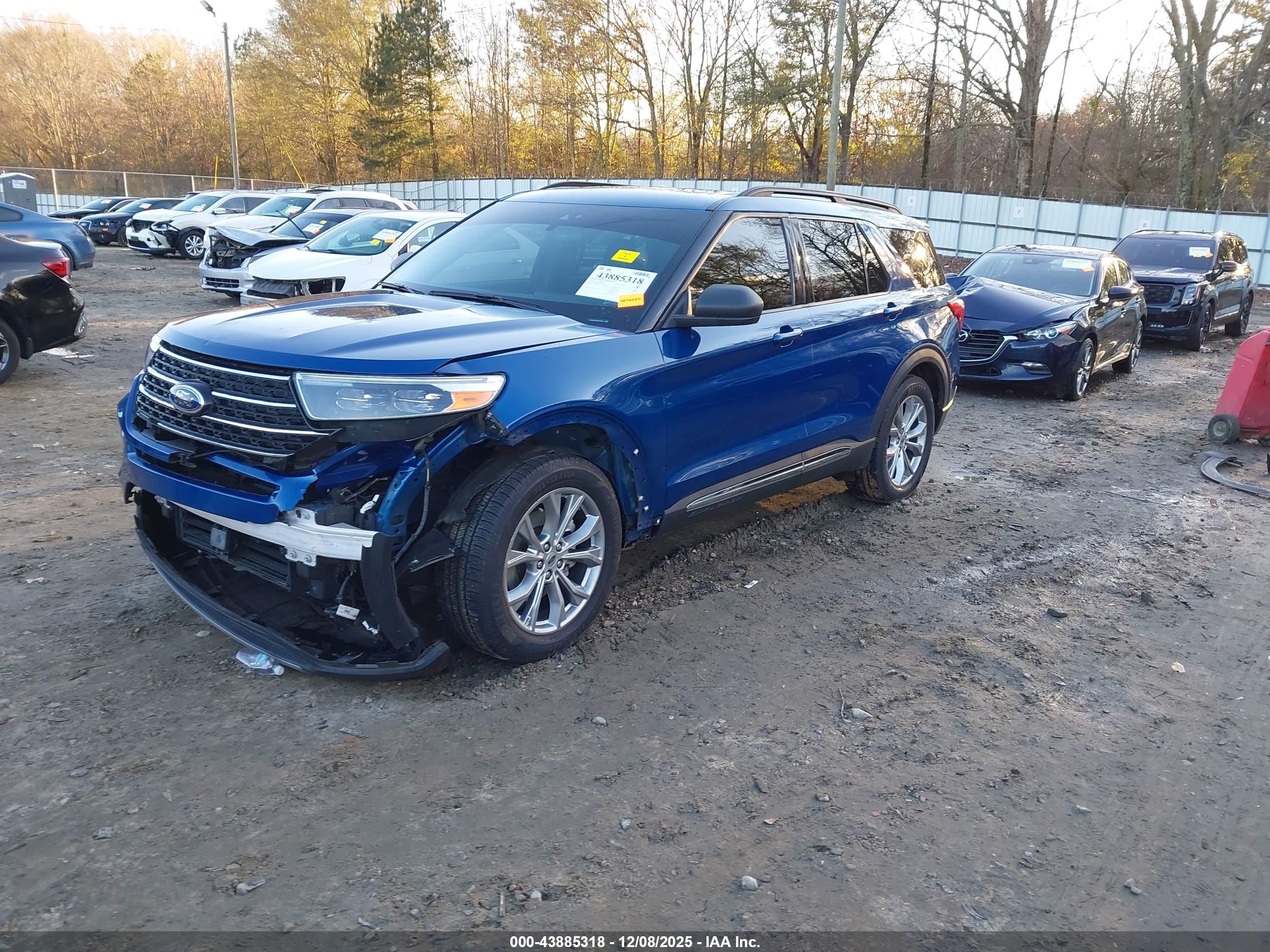 FORD EXPLORER image 2