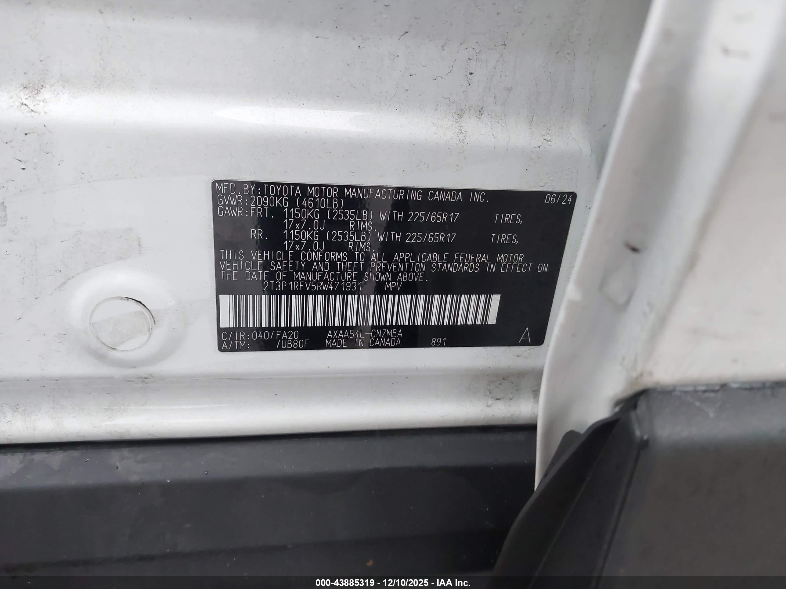 TOYOTA RAV4 image 9