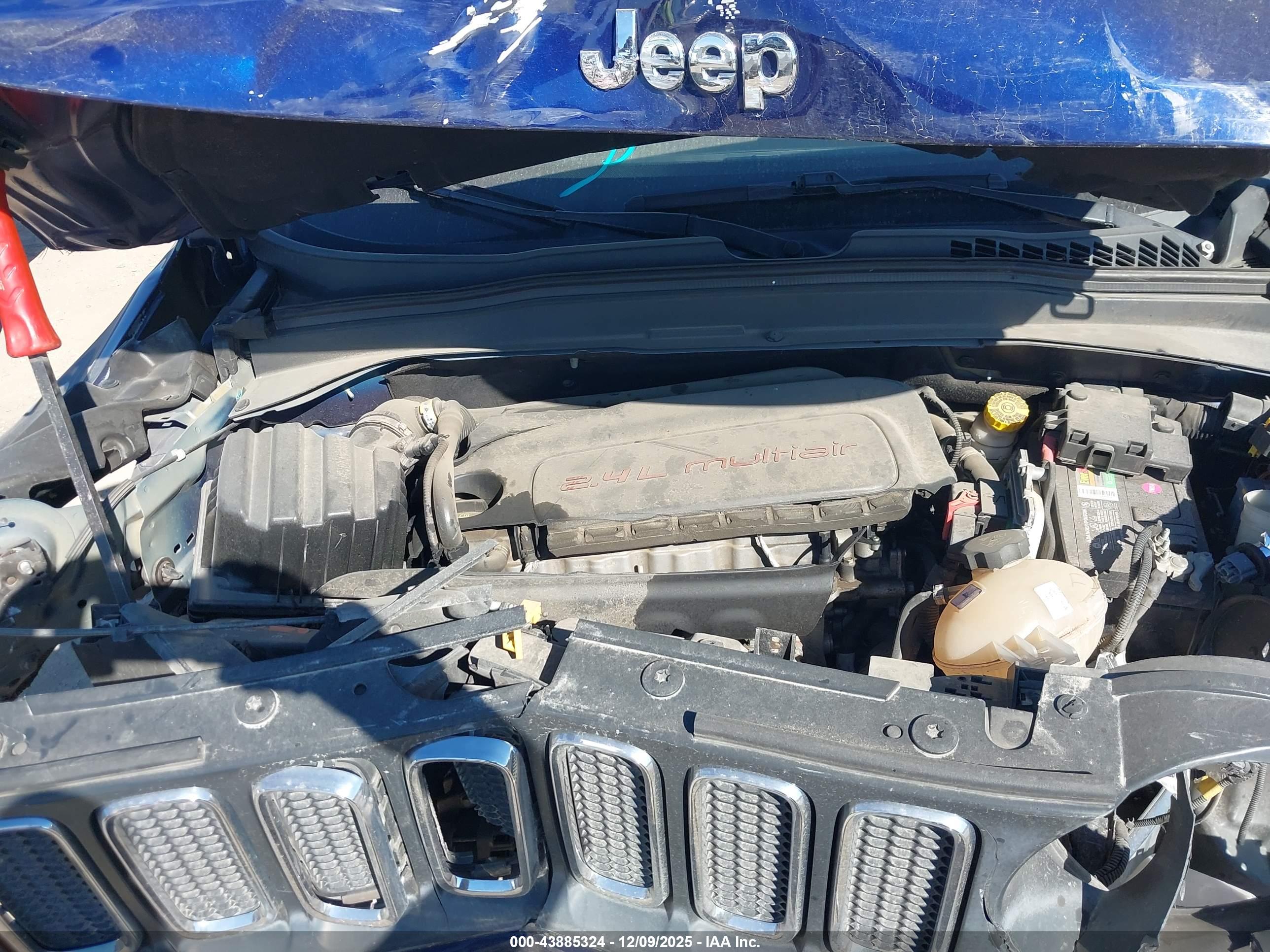 JEEP RENEGADE image 10