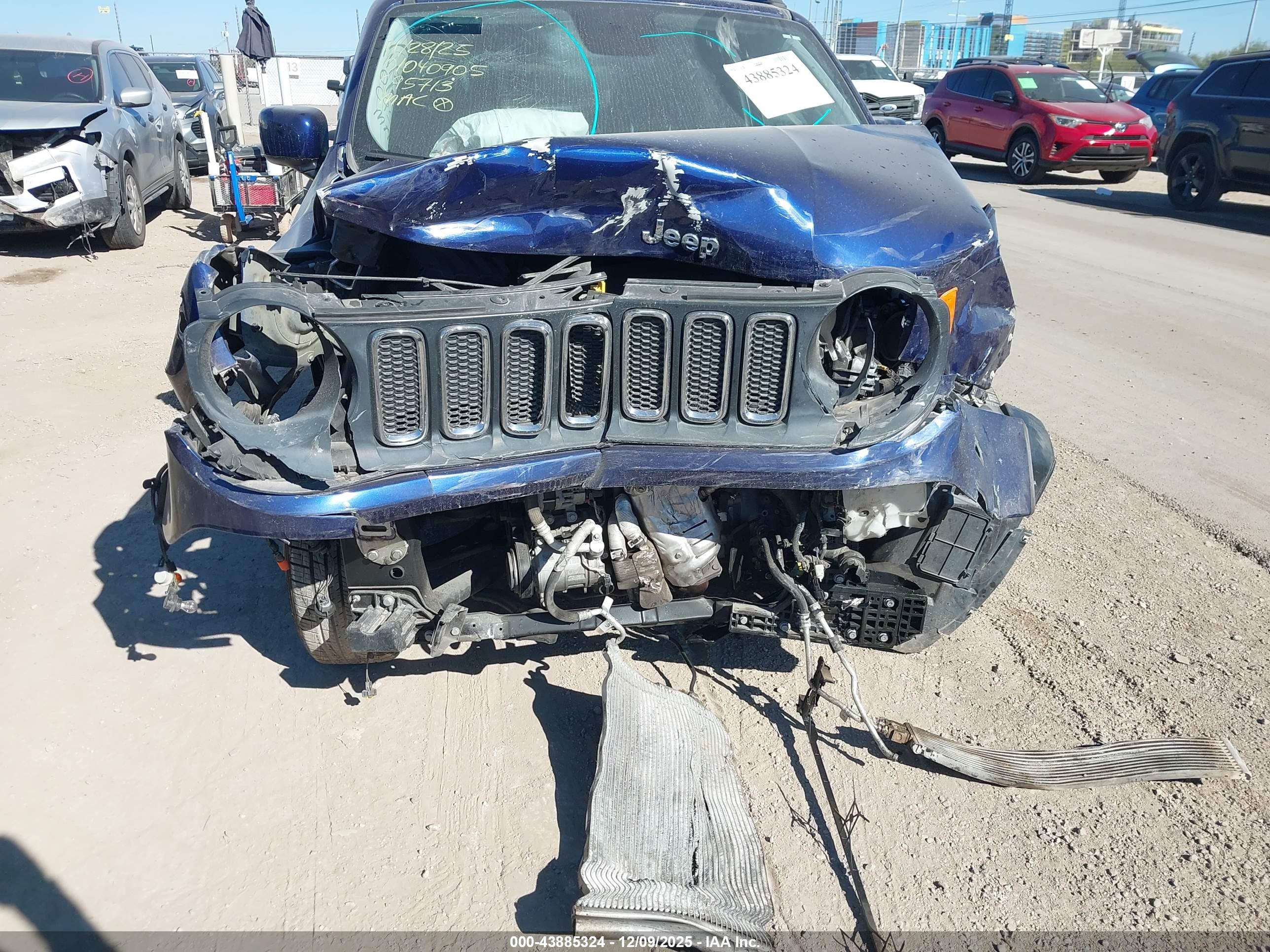 JEEP RENEGADE image 6