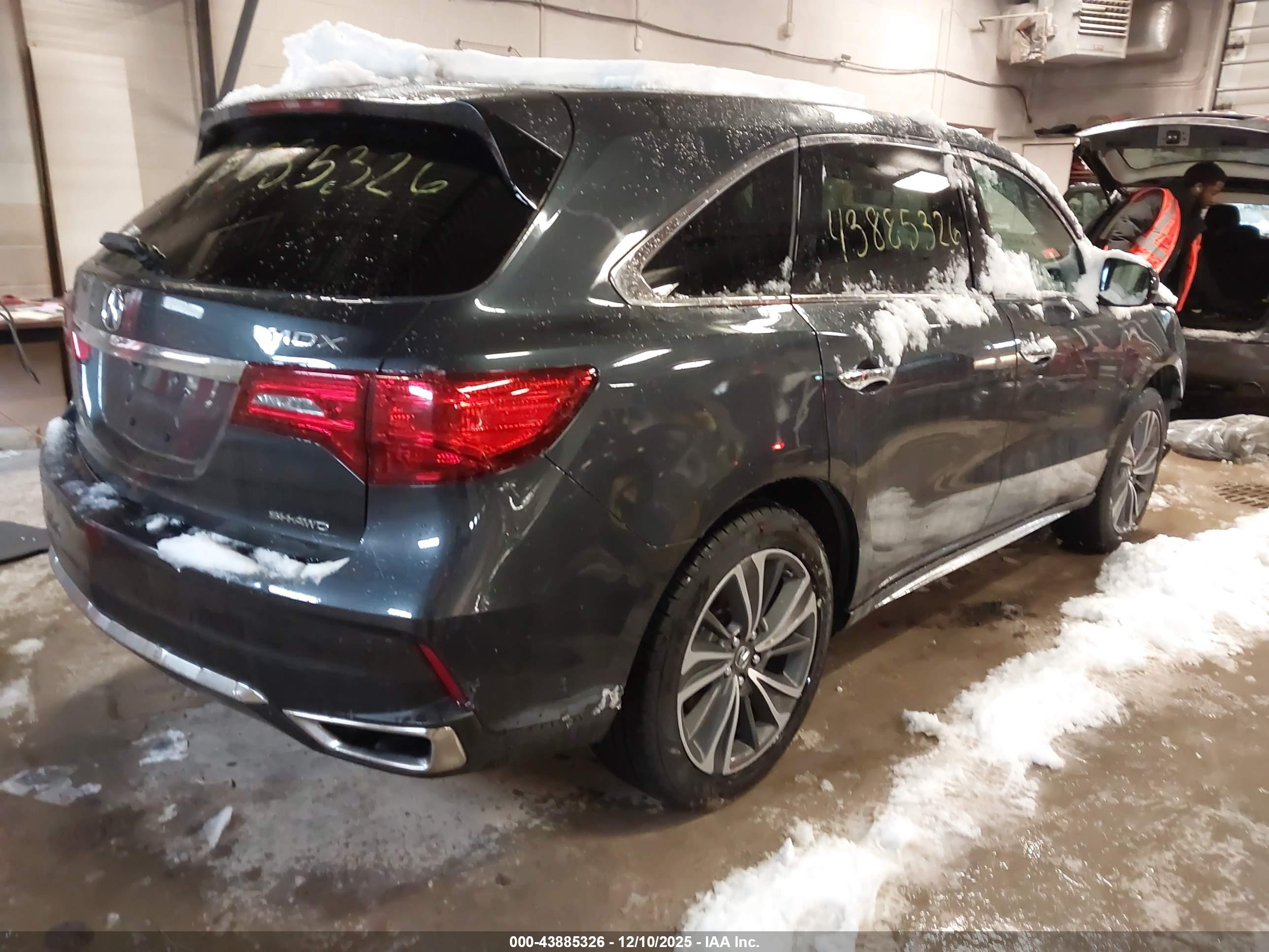 ACURA MDX image 4