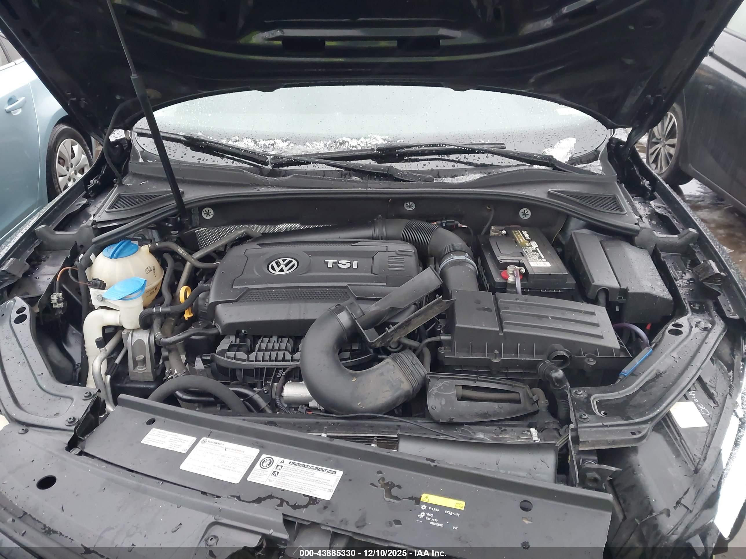 VOLKSWAGEN PASSAT image 10