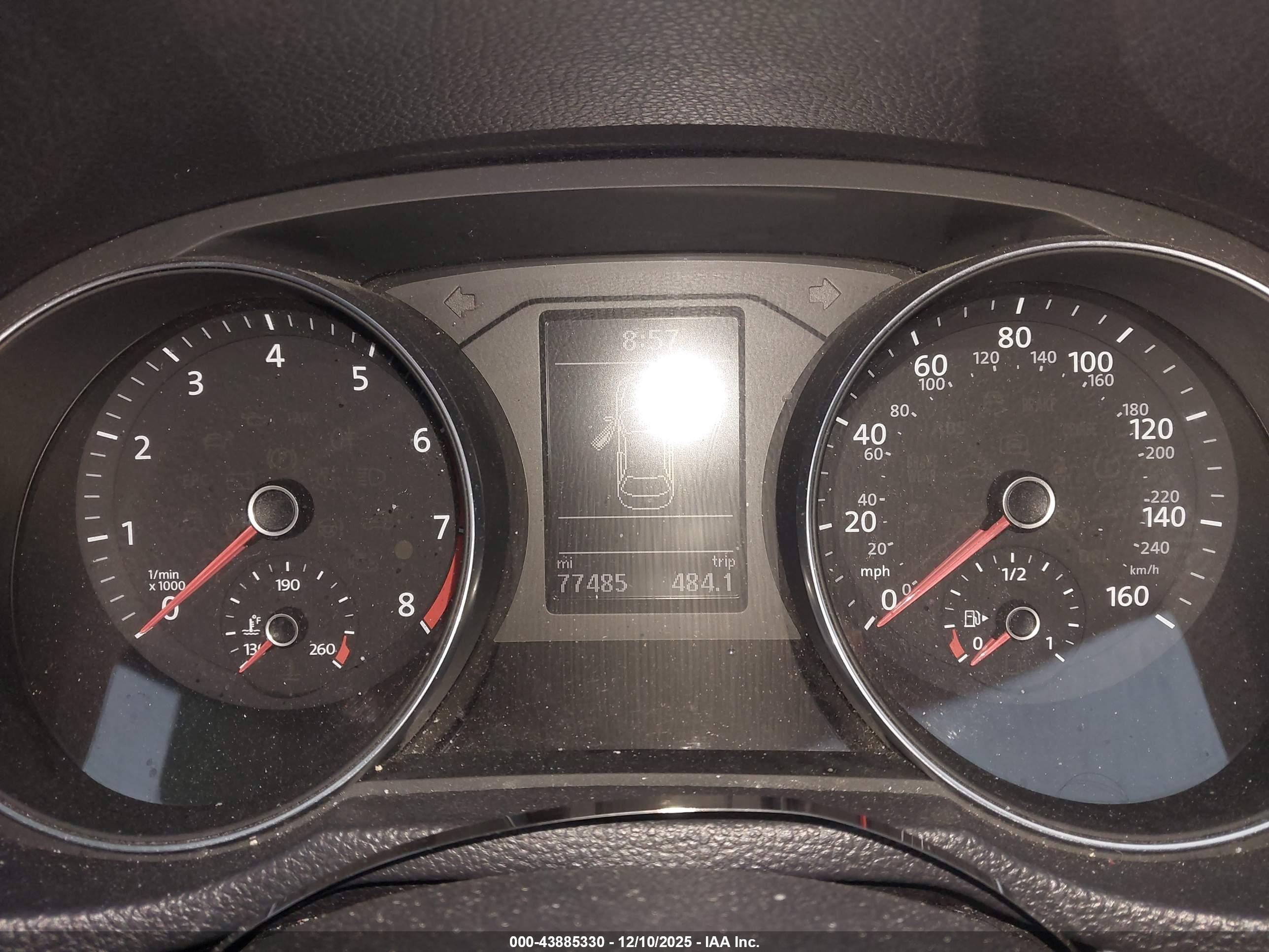 VOLKSWAGEN PASSAT image 7