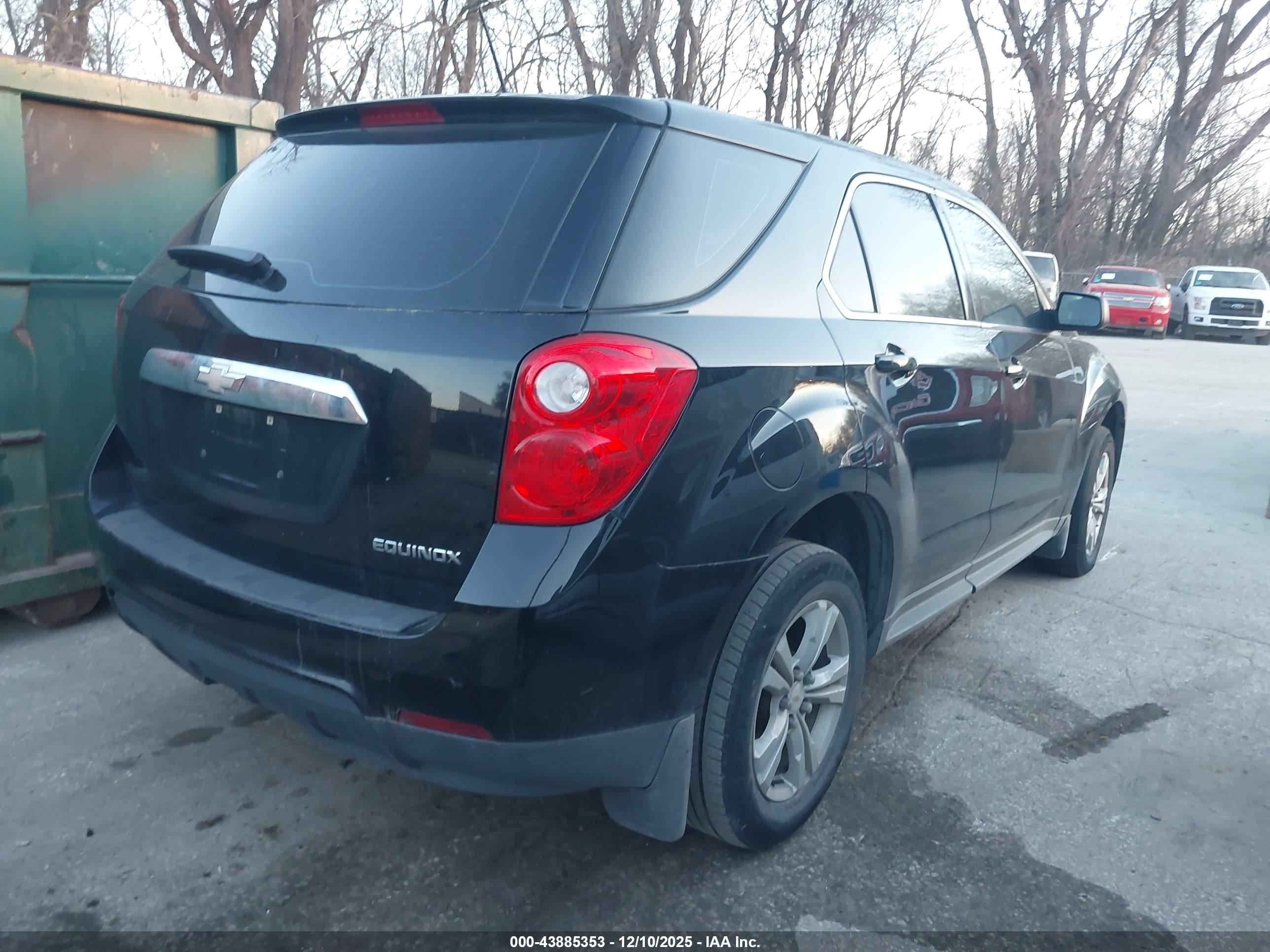 CHEVROLET EQUINOX image 4