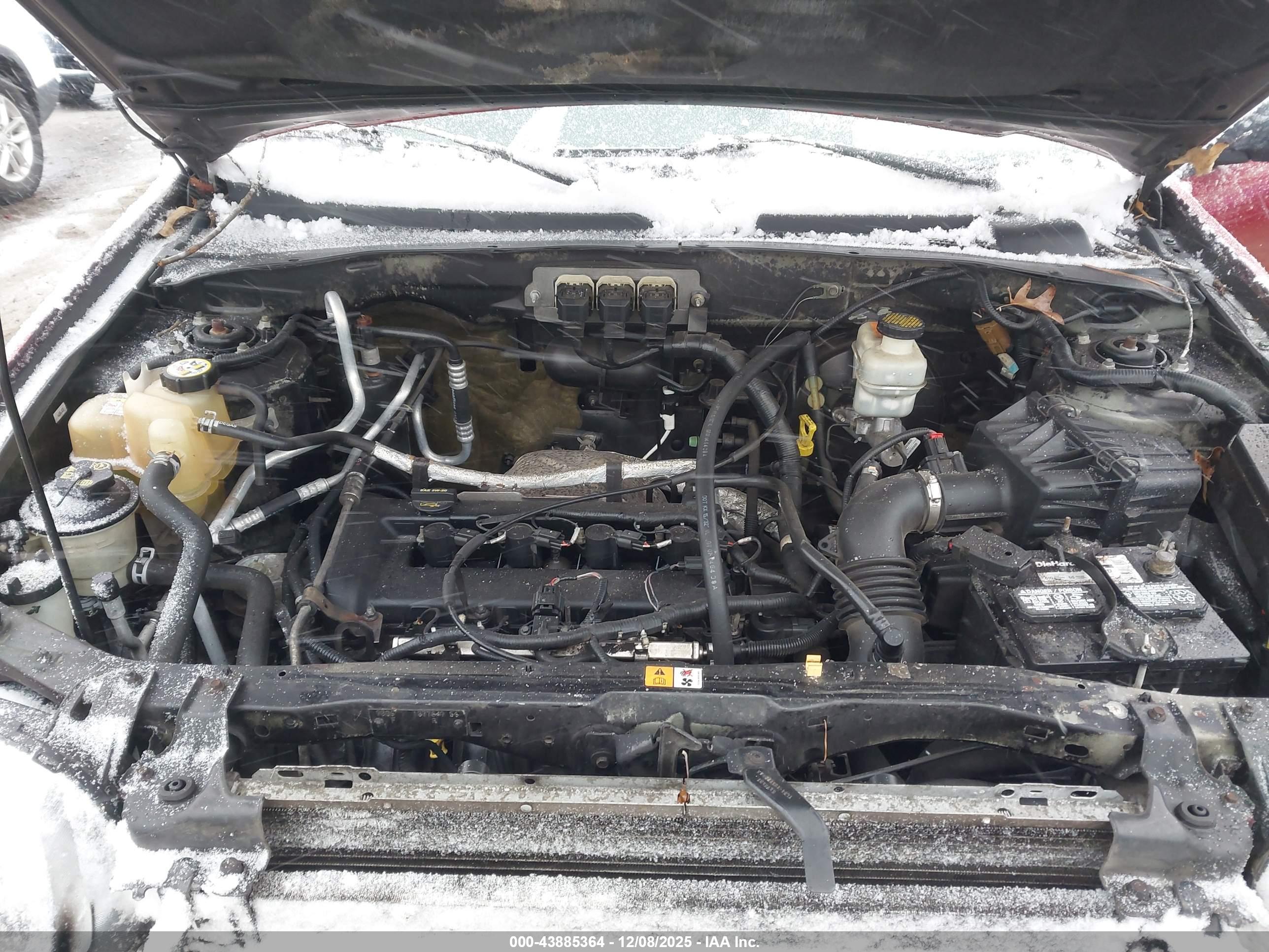 FORD ESCAPE image 10