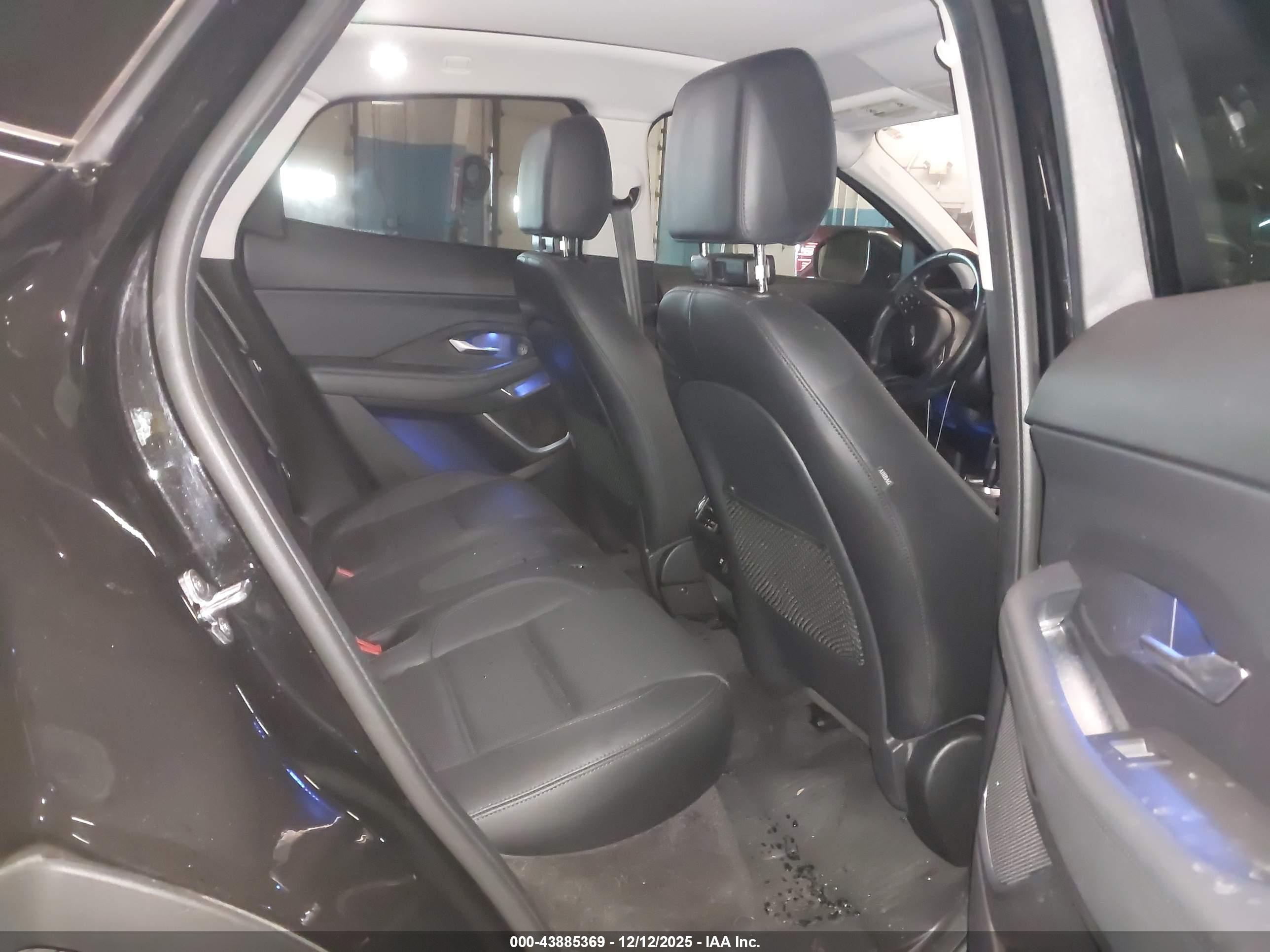 JAGUAR E-PACE image 8