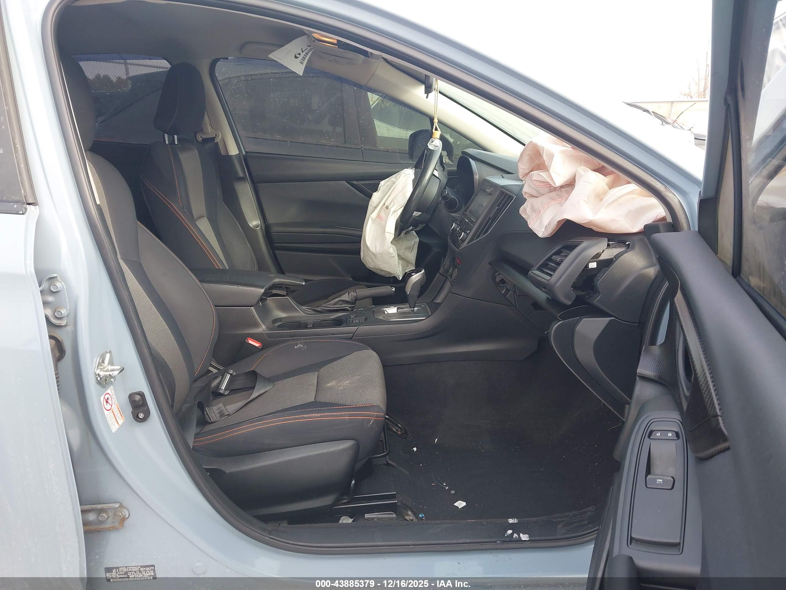 SUBARU CROSSTREK image 5