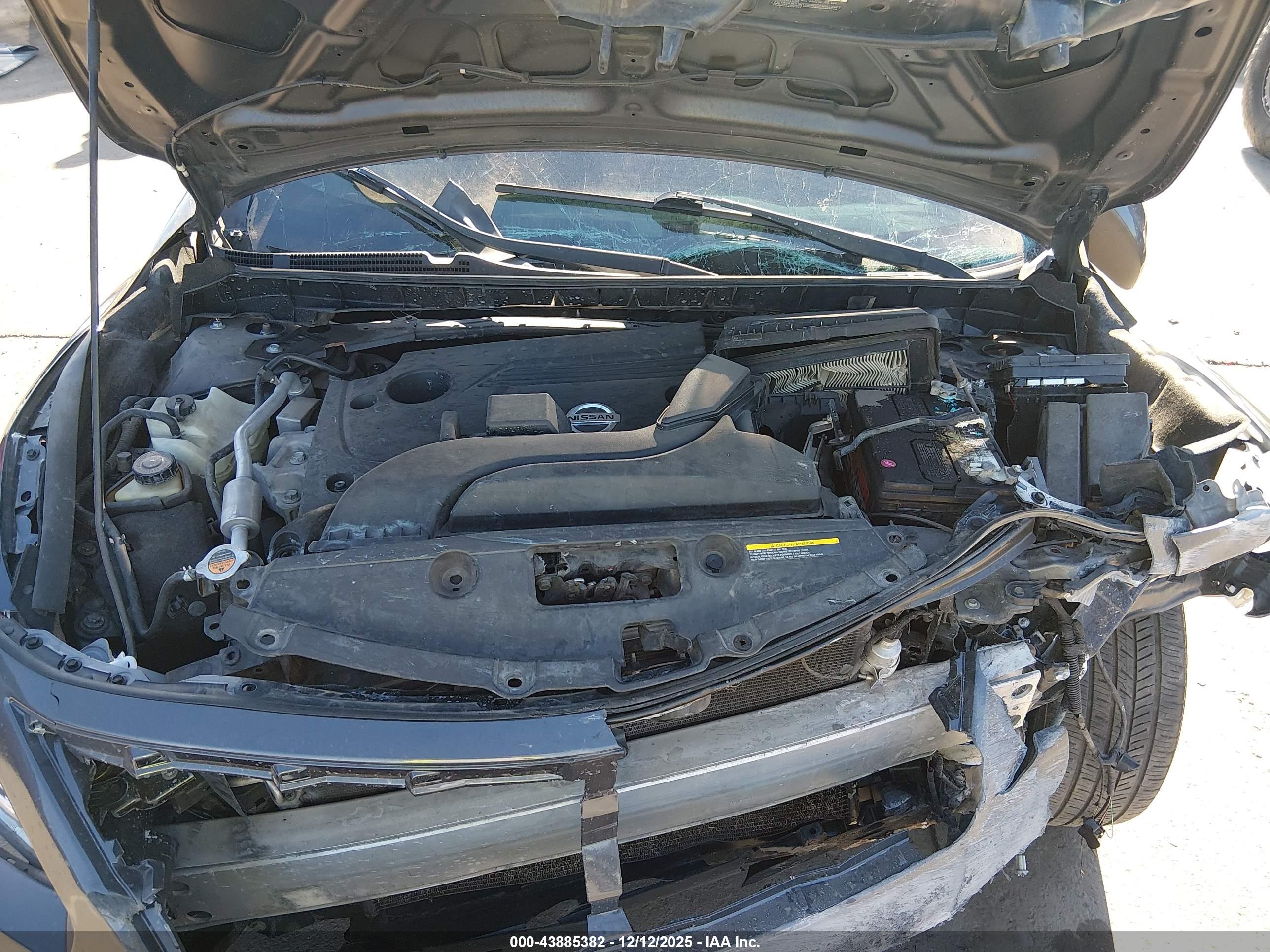 NISSAN ALTIMA image 10
