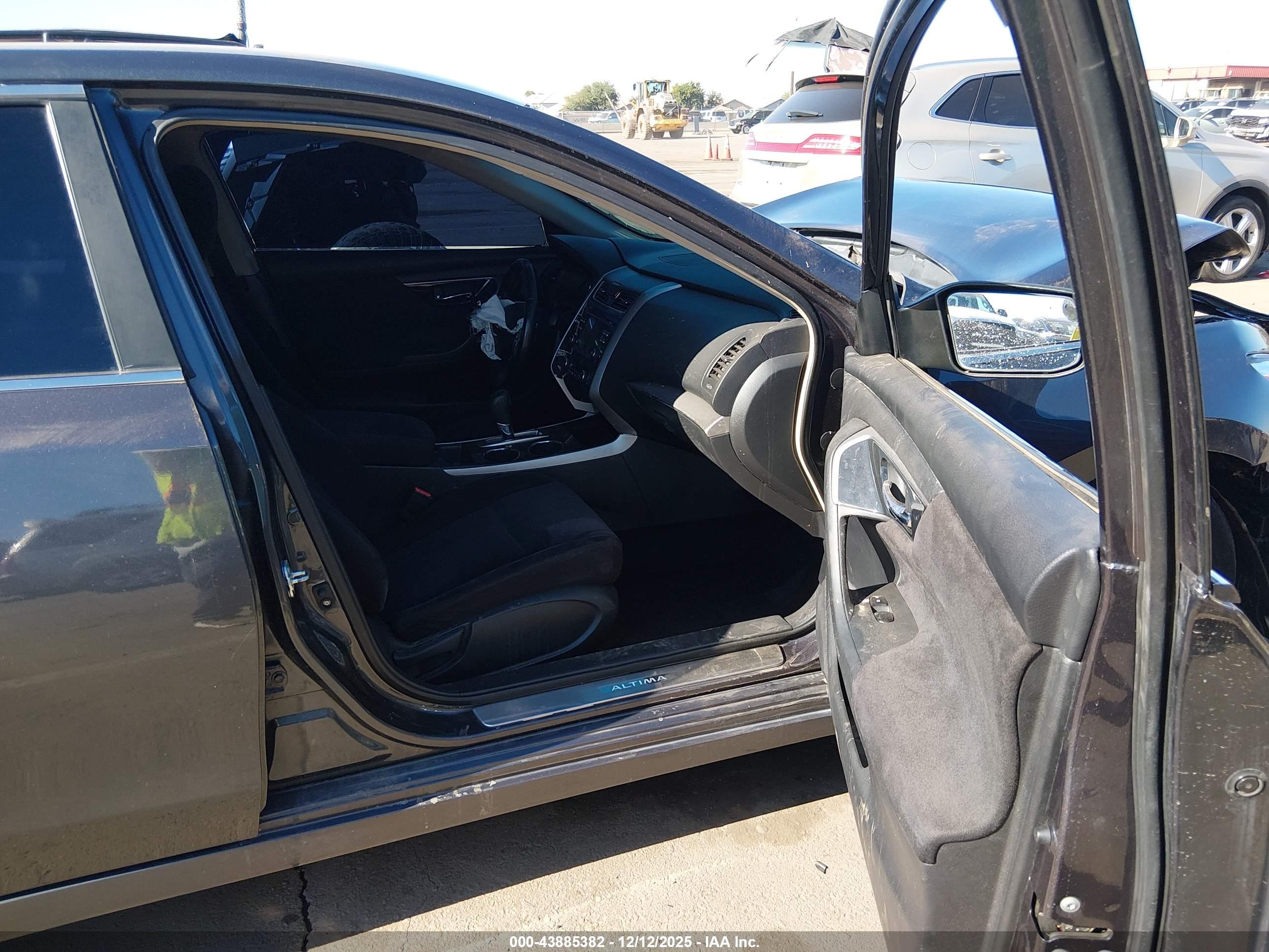 NISSAN ALTIMA image 5