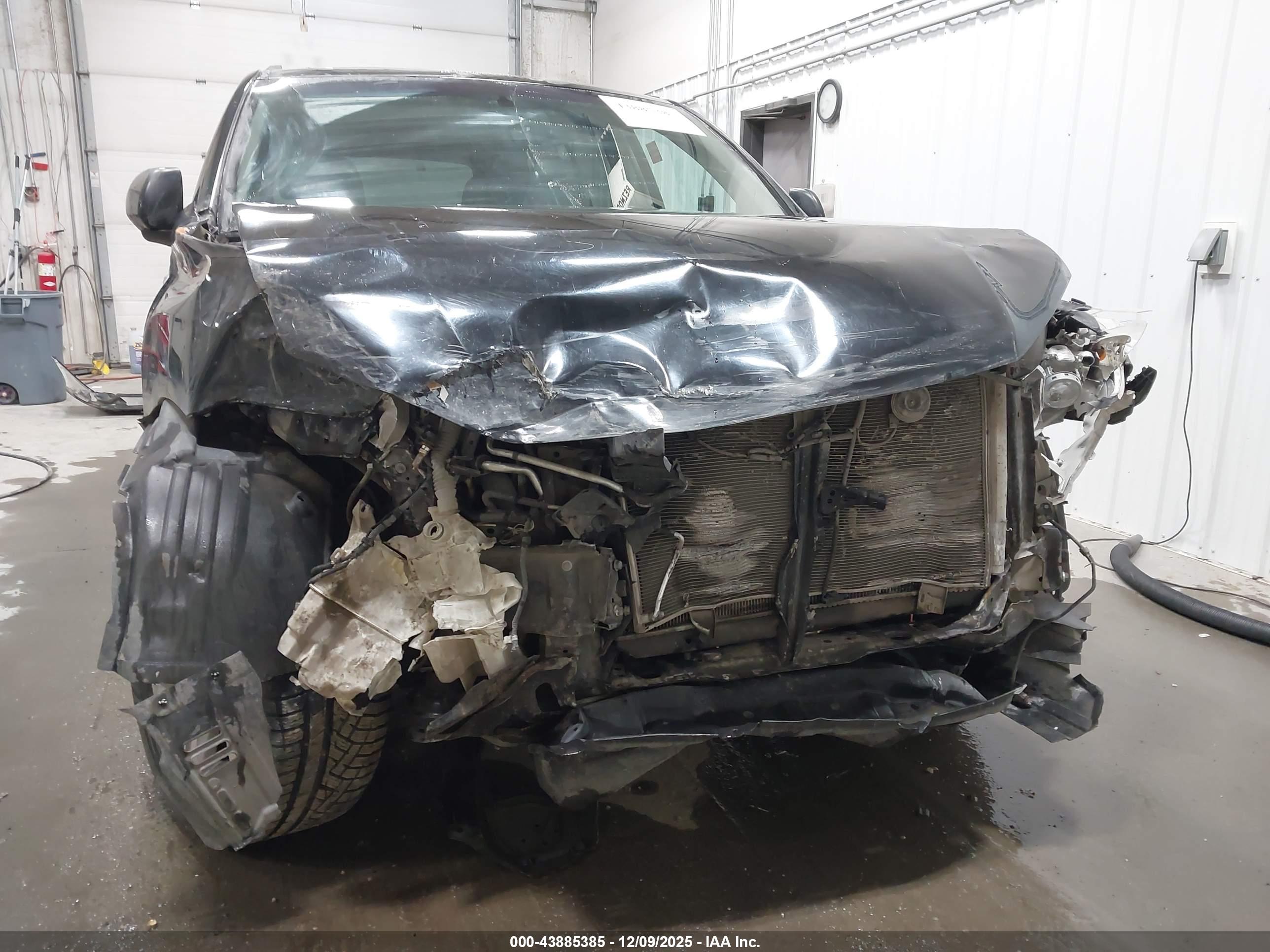TOYOTA HIGHLANDER image 6