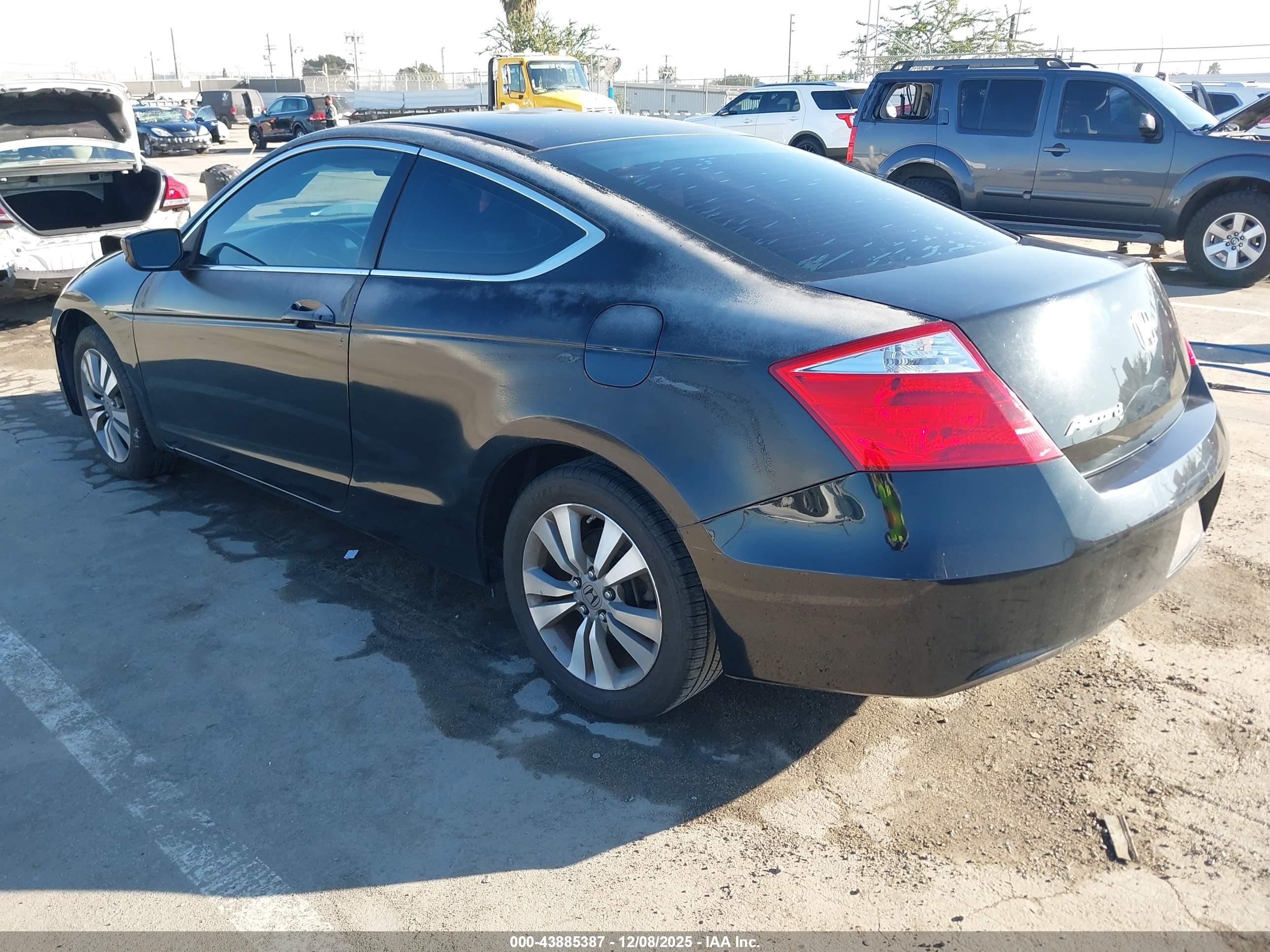 HONDA ACCORD image 3