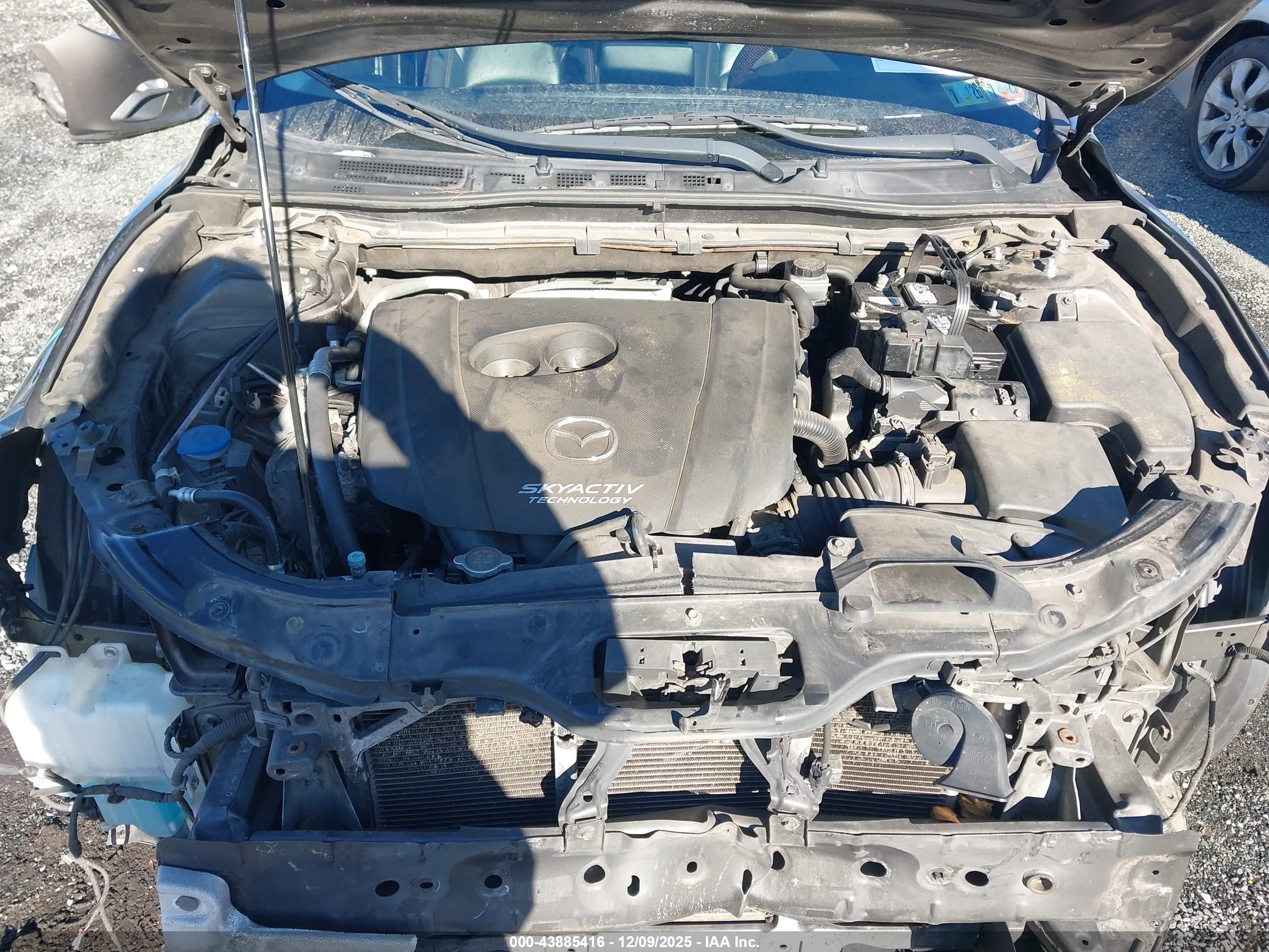 MAZDA MAZDA3 image 10